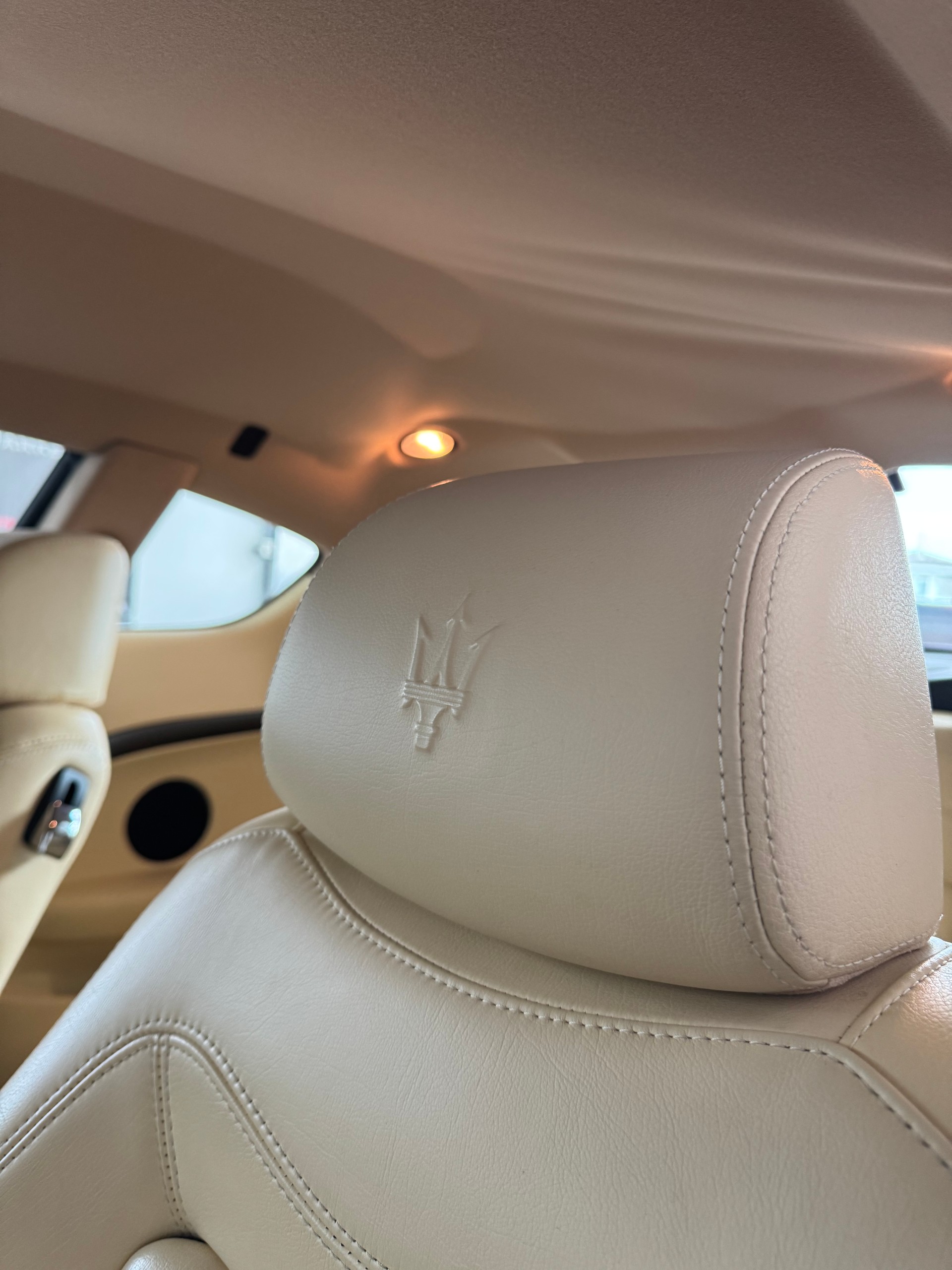 MASERATI GranTurismo Automatica-image-15