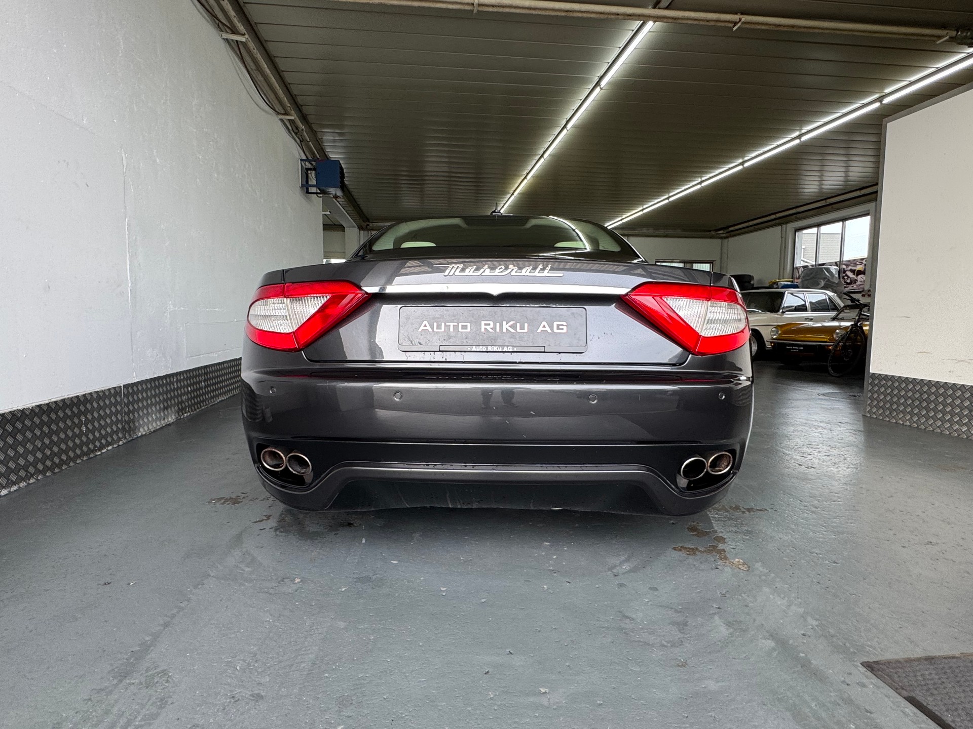 MASERATI GranTurismo Automatica-image-11