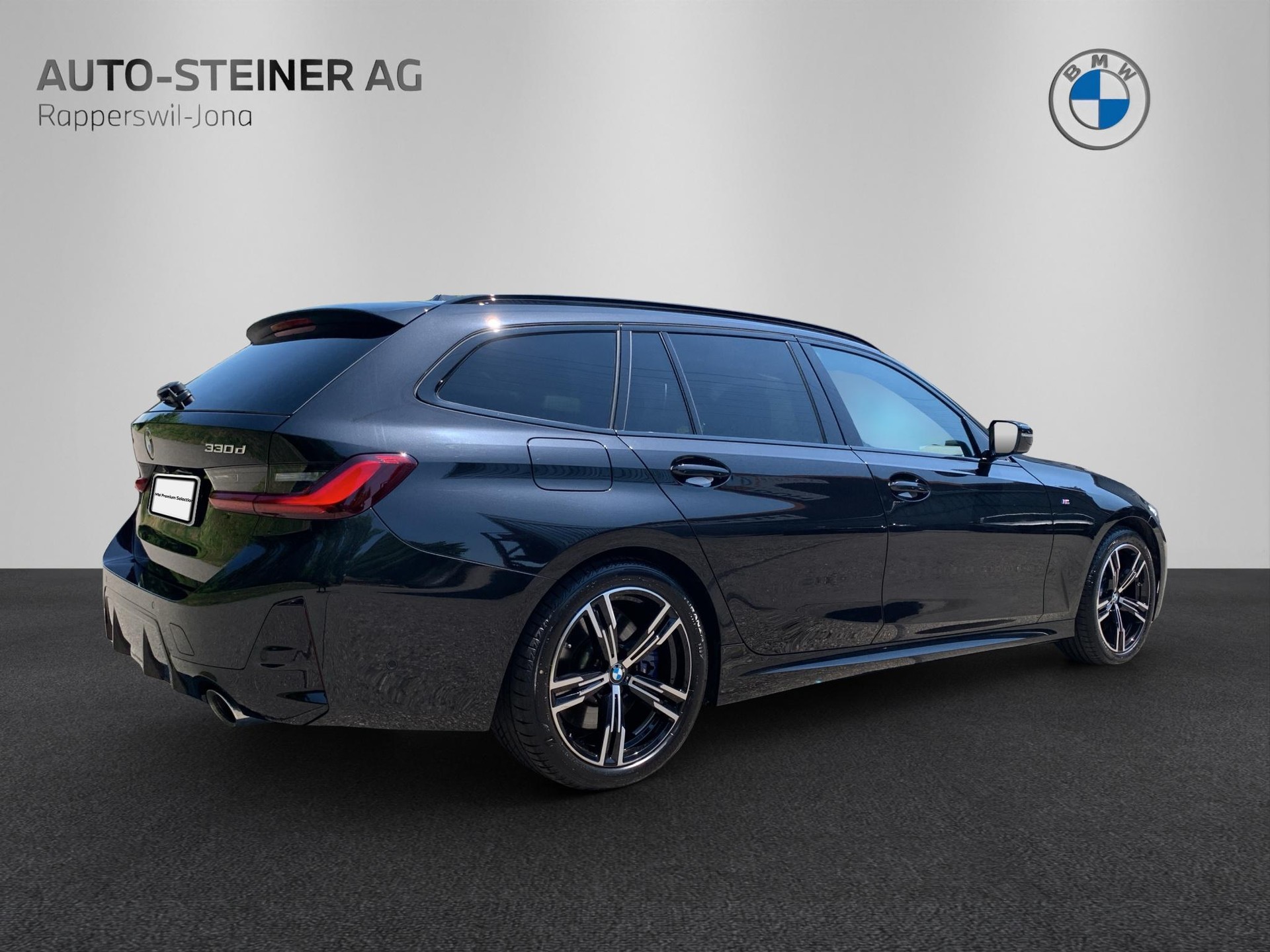 BMW 330d xDrive 48V Touring Steptronic M Sport-image-4