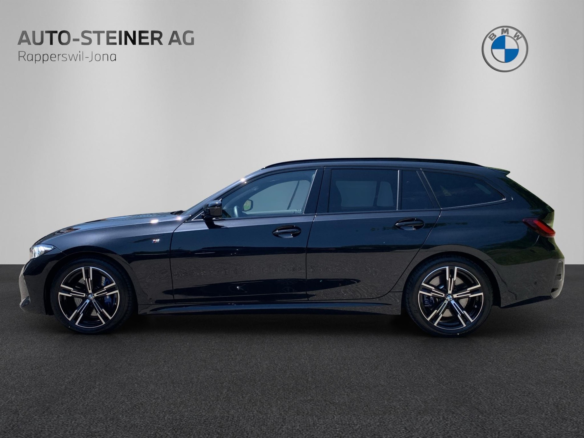 BMW 330d xDrive 48V Touring Steptronic M Sport-image-1
