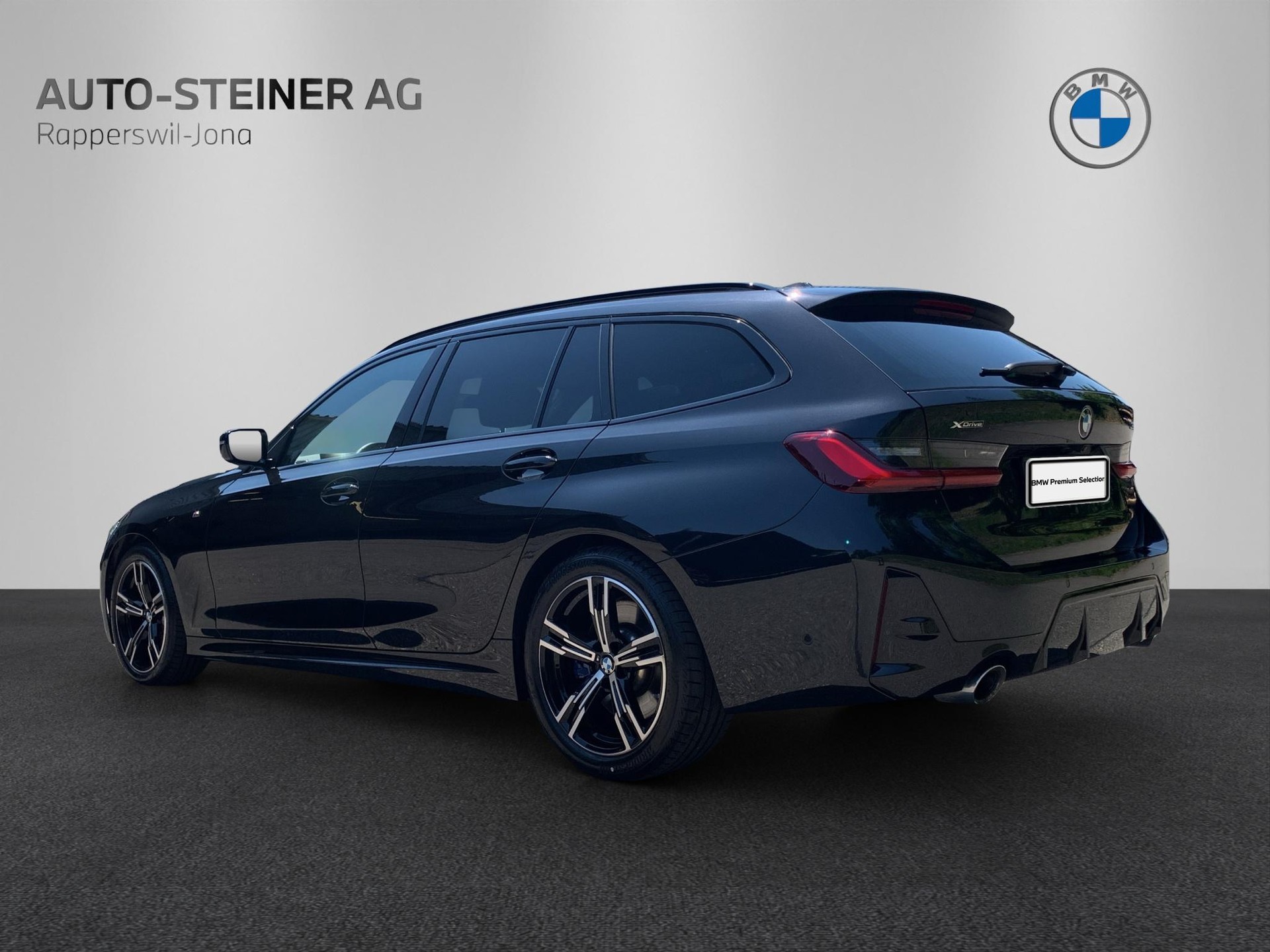 BMW 330d xDrive 48V Touring Steptronic M Sport-image-2