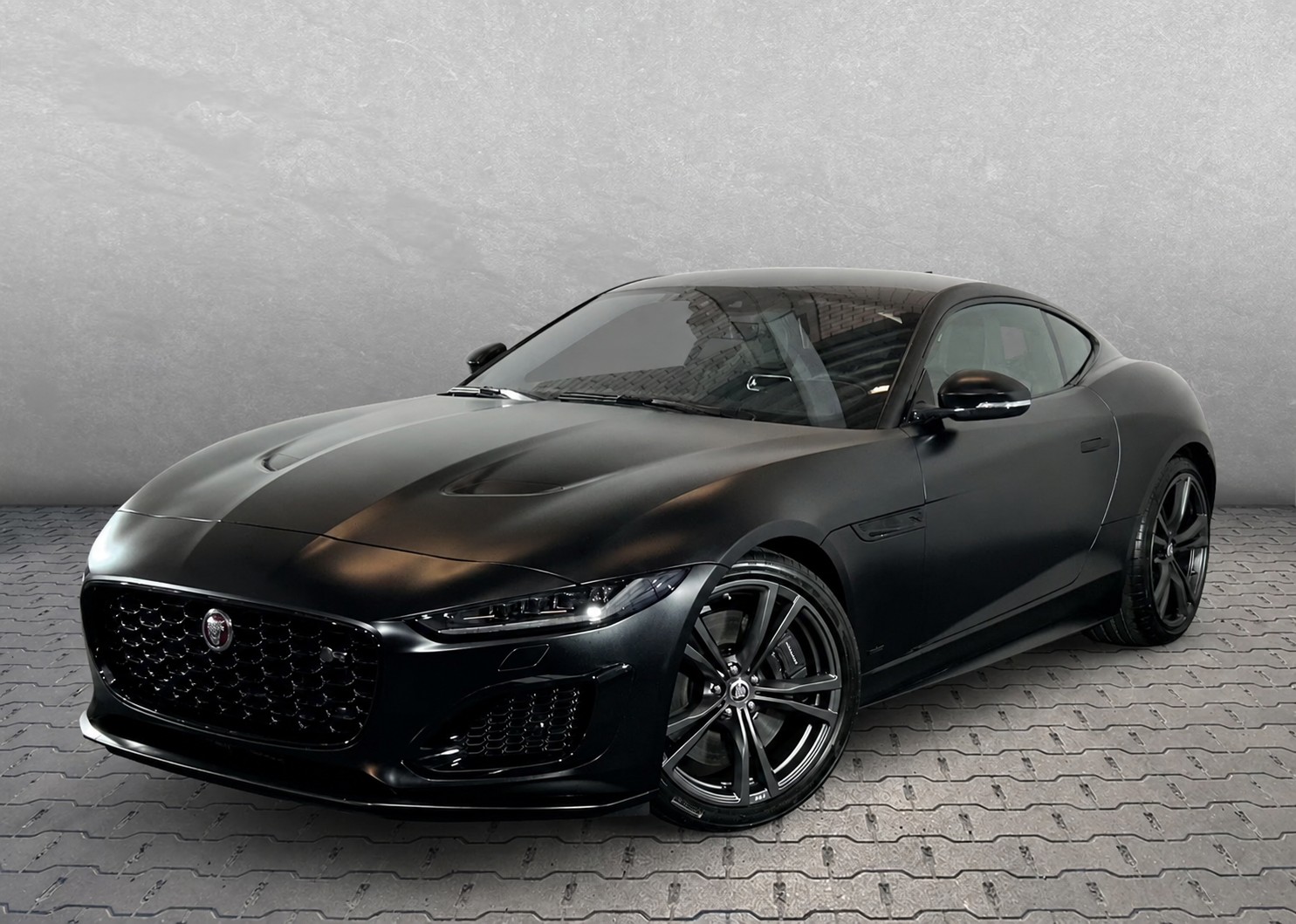 JAGUAR F-Type Coupé 5.0 V8 Last Edition R75 AWD-image-0