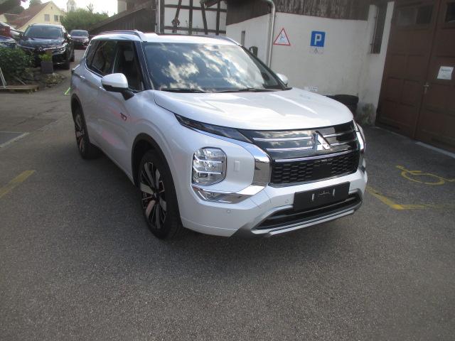 MITSUBISHI Outlander 2.4 PHEV Instyle 4x4-image-1