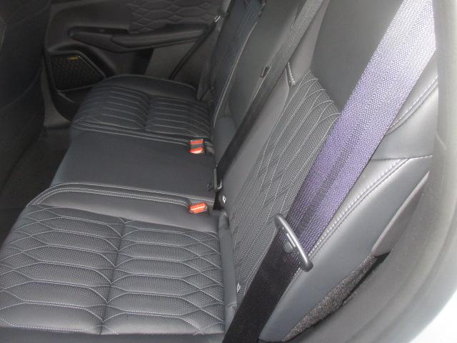 MITSUBISHI Outlander 2.4 PHEV Instyle 4x4-image-14