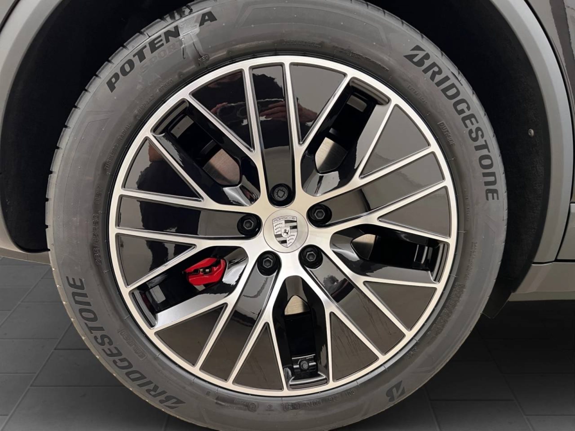 PORSCHE Macan 4S-image-6