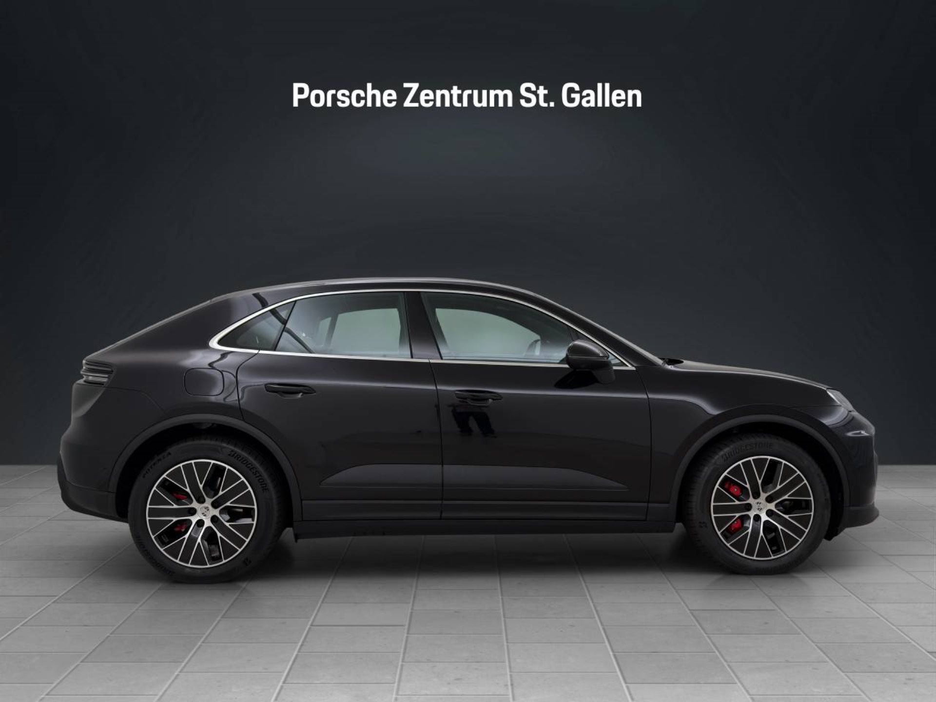 PORSCHE Macan 4S-image-6