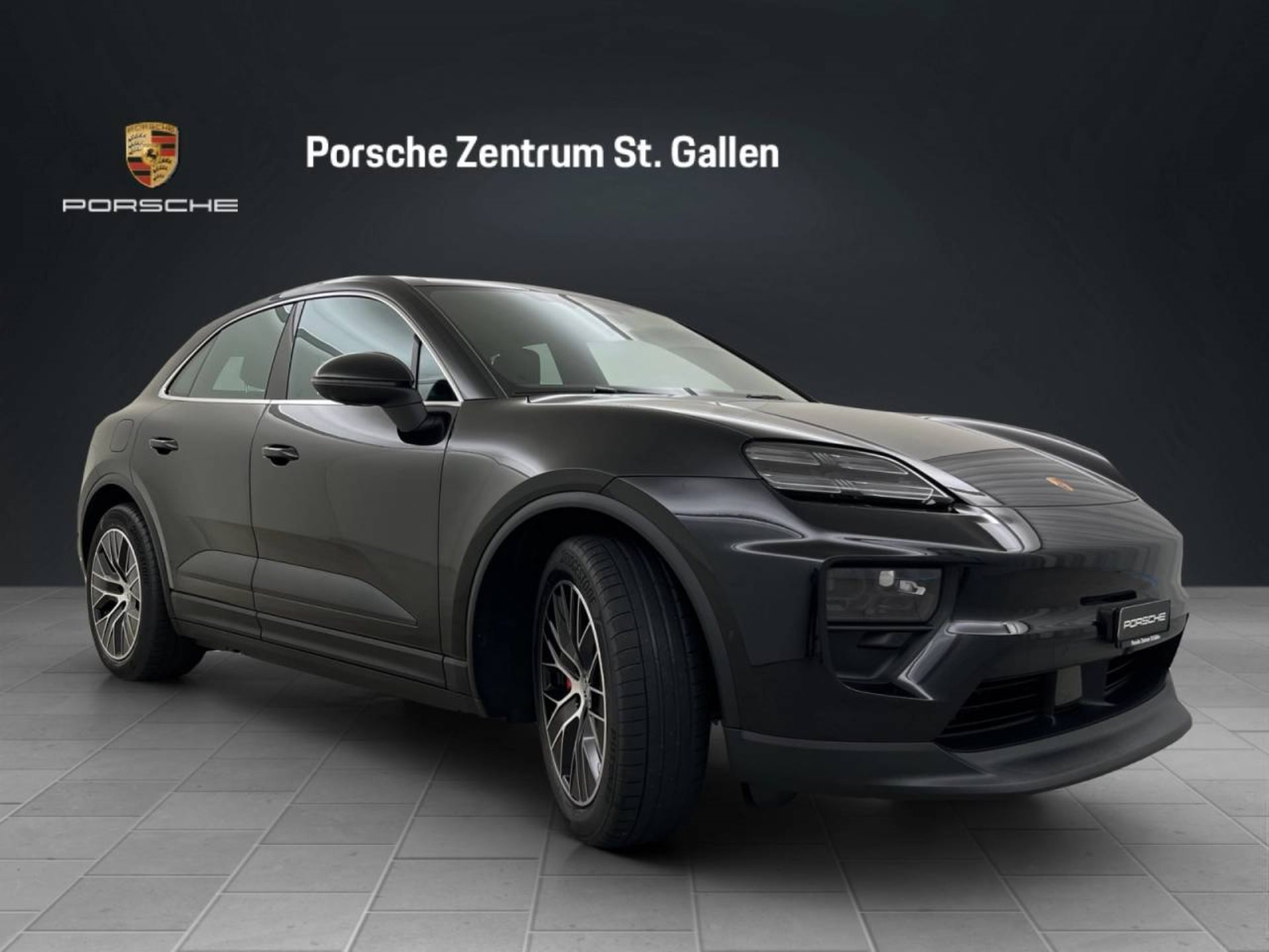 PORSCHE Macan 4S-image-5