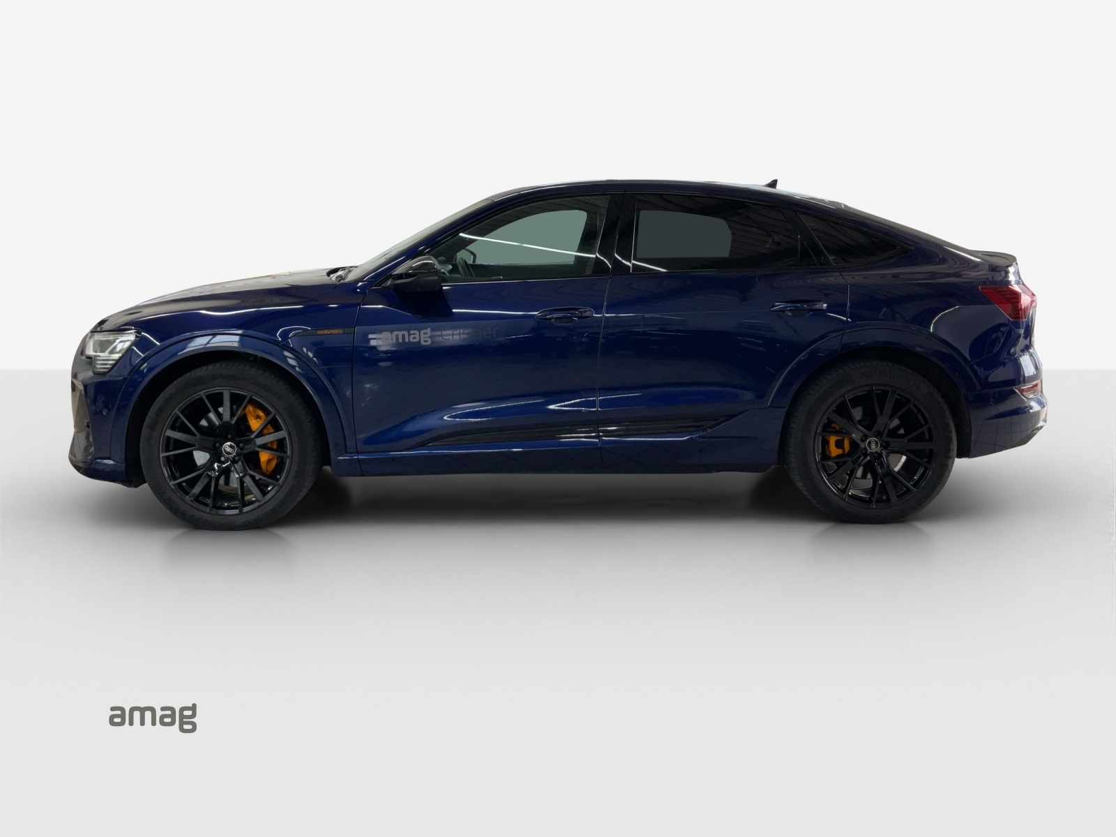 AUDI e-tron 55 Sportback S Line Black Edition quattro-image-1