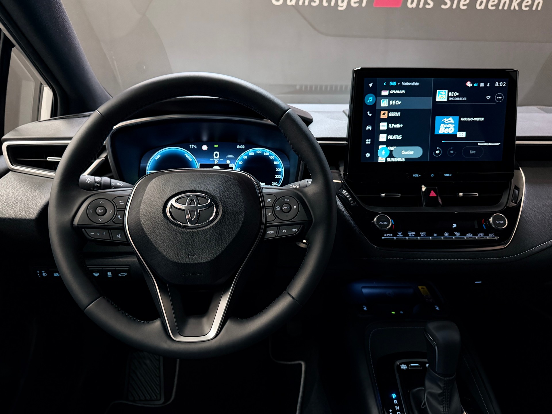 TOYOTA Corolla Touring Sports 2.0 HSD Trend e-CVT-image-17