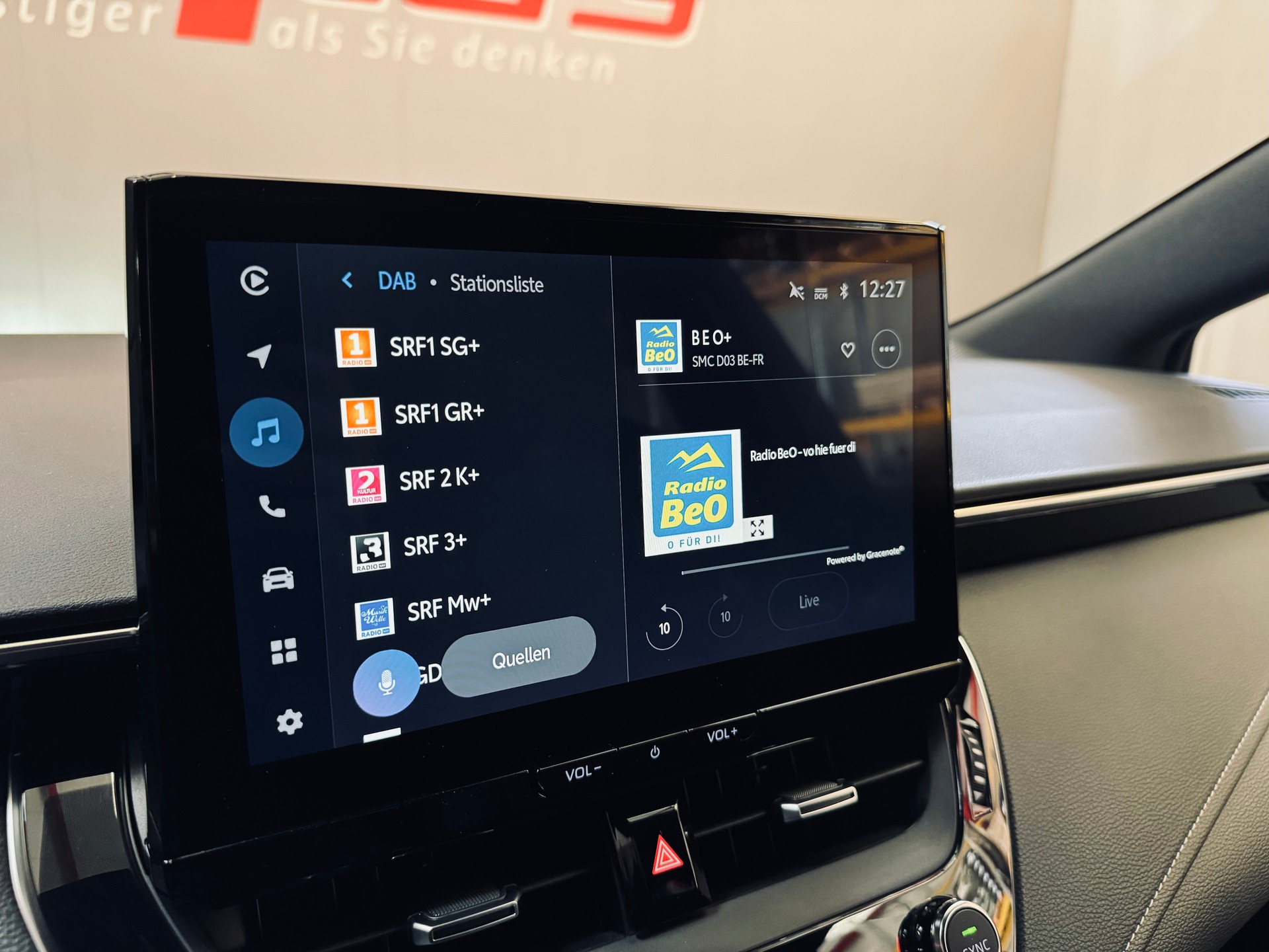 TOYOTA Corolla Touring Sports 2.0 HSD Trend e-CVT-image-27