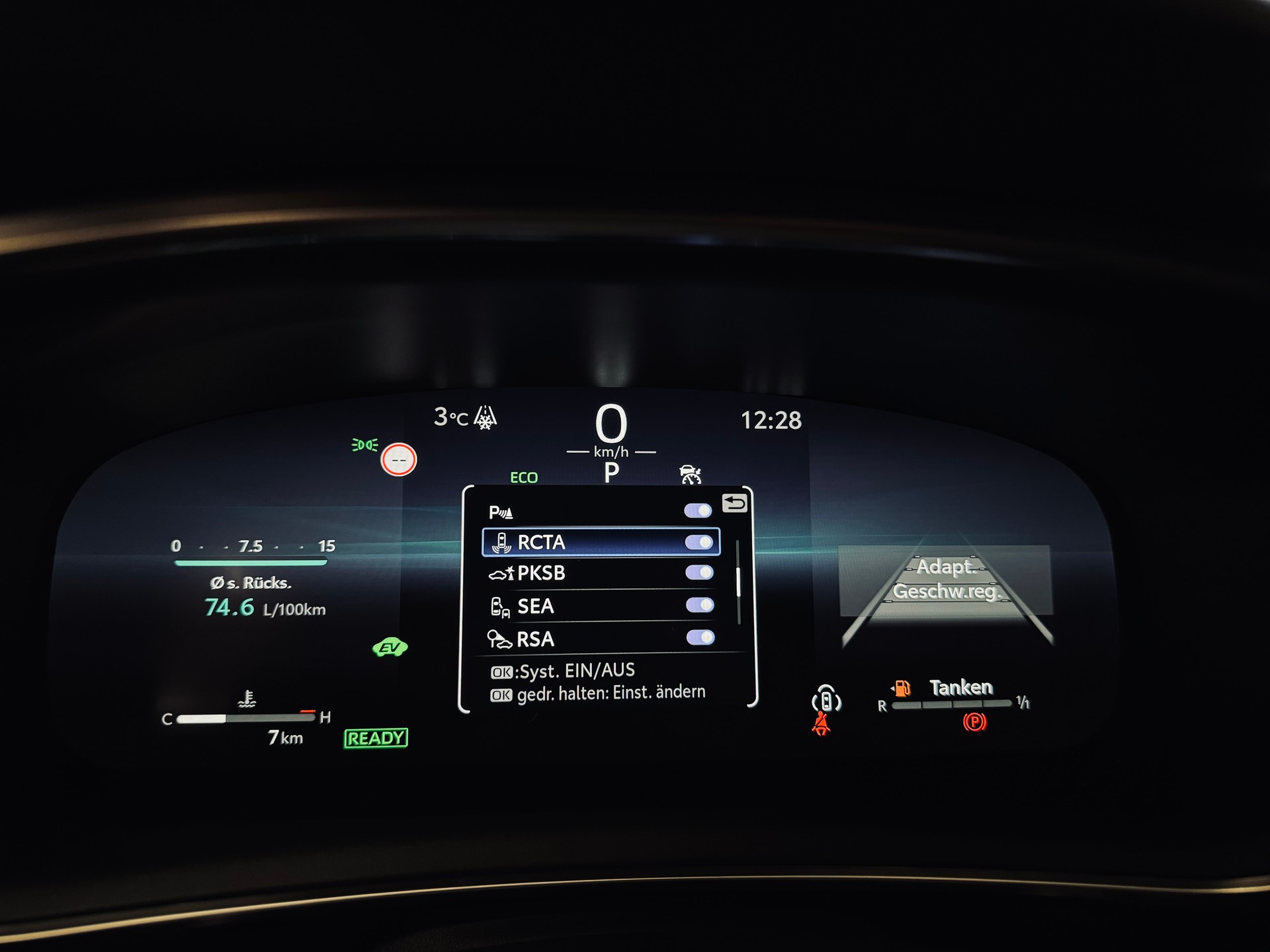 TOYOTA Corolla Touring Sports 2.0 HSD Trend e-CVT-image-29