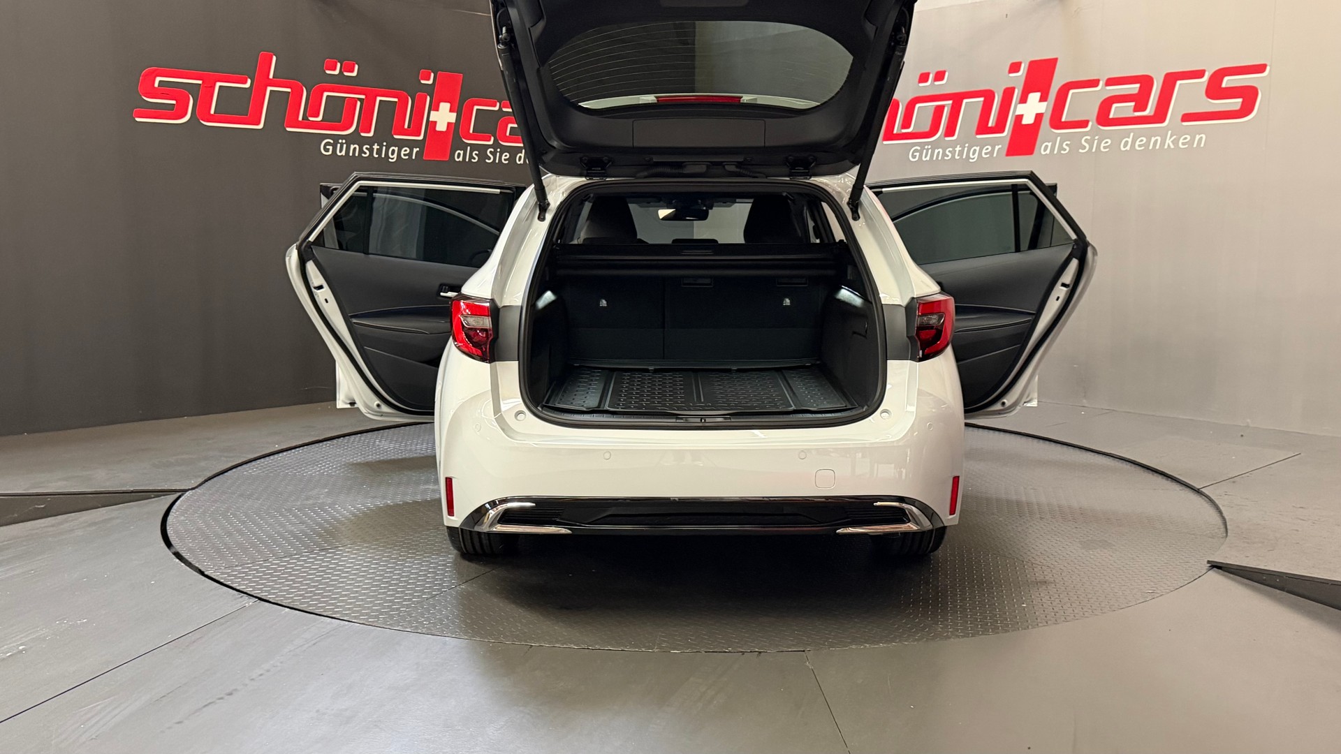 TOYOTA Corolla Touring Sports 2.0 HSD Trend e-CVT-image-5