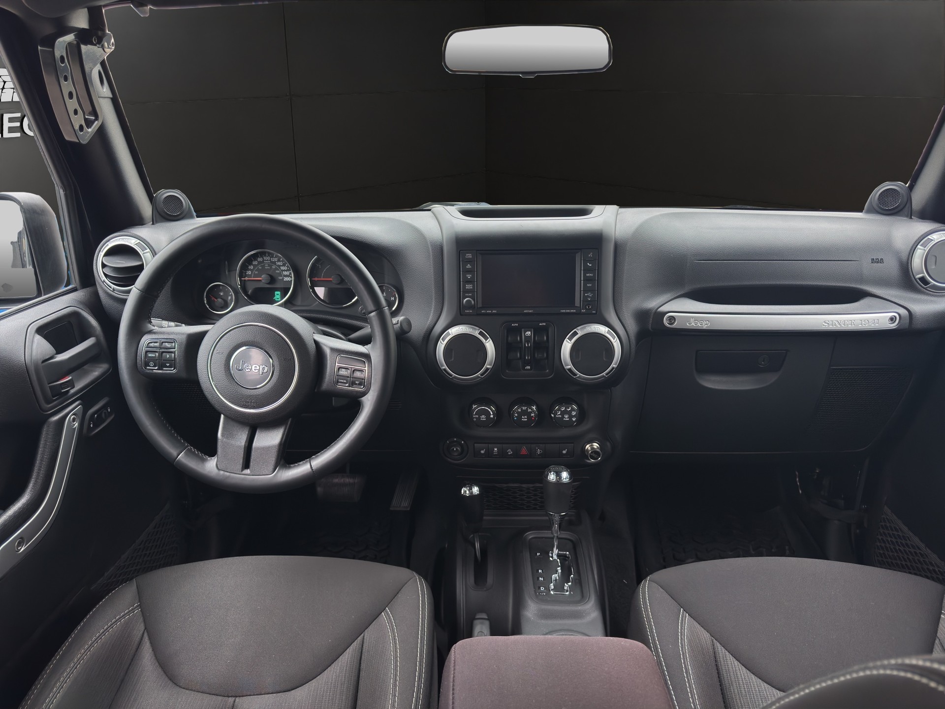 JEEP Wrangler 2.8CRD Unlimited Rubicon Automatic-image-8