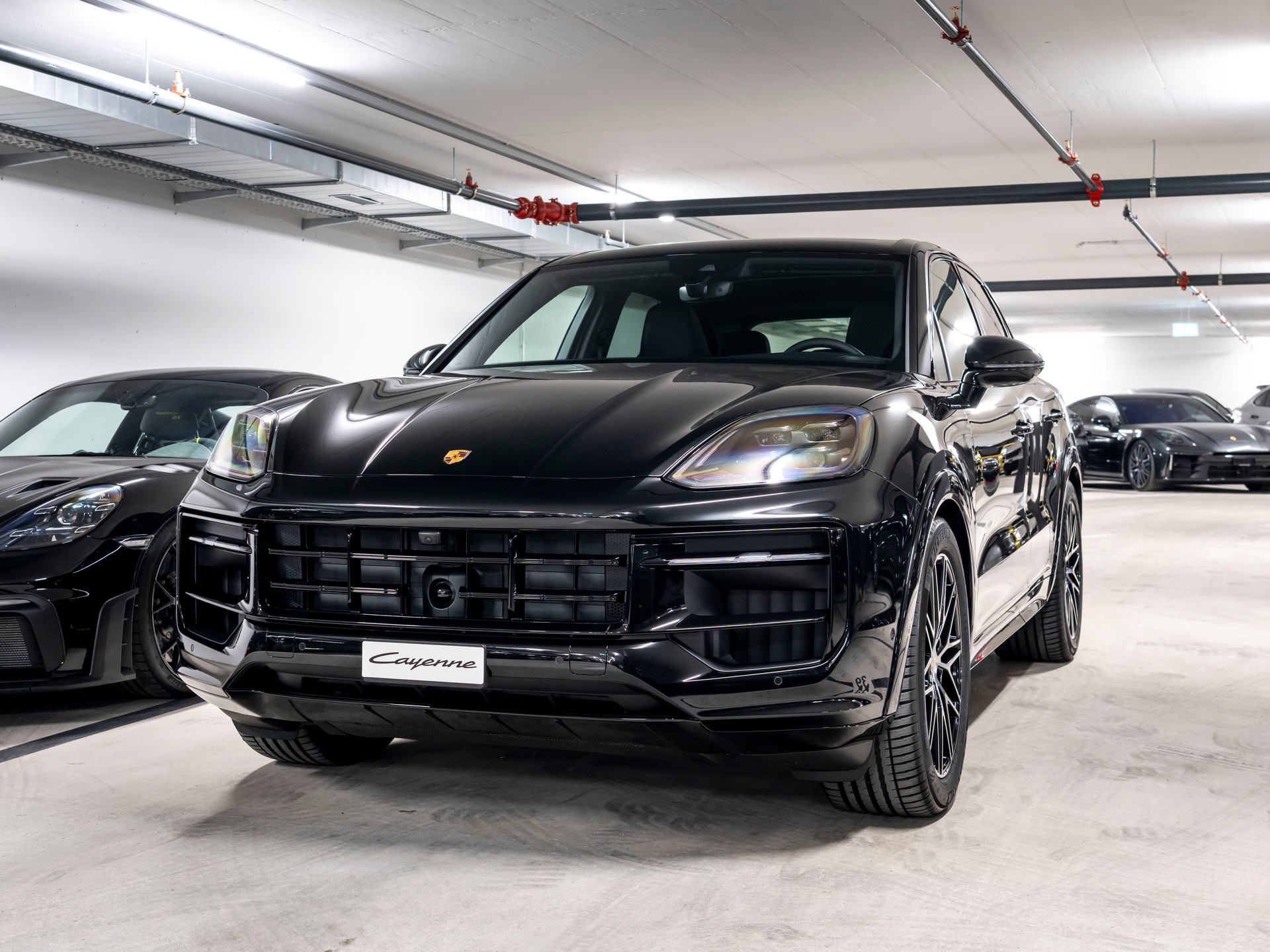PORSCHE Cayenne Black Edition Tiptronic-image-0