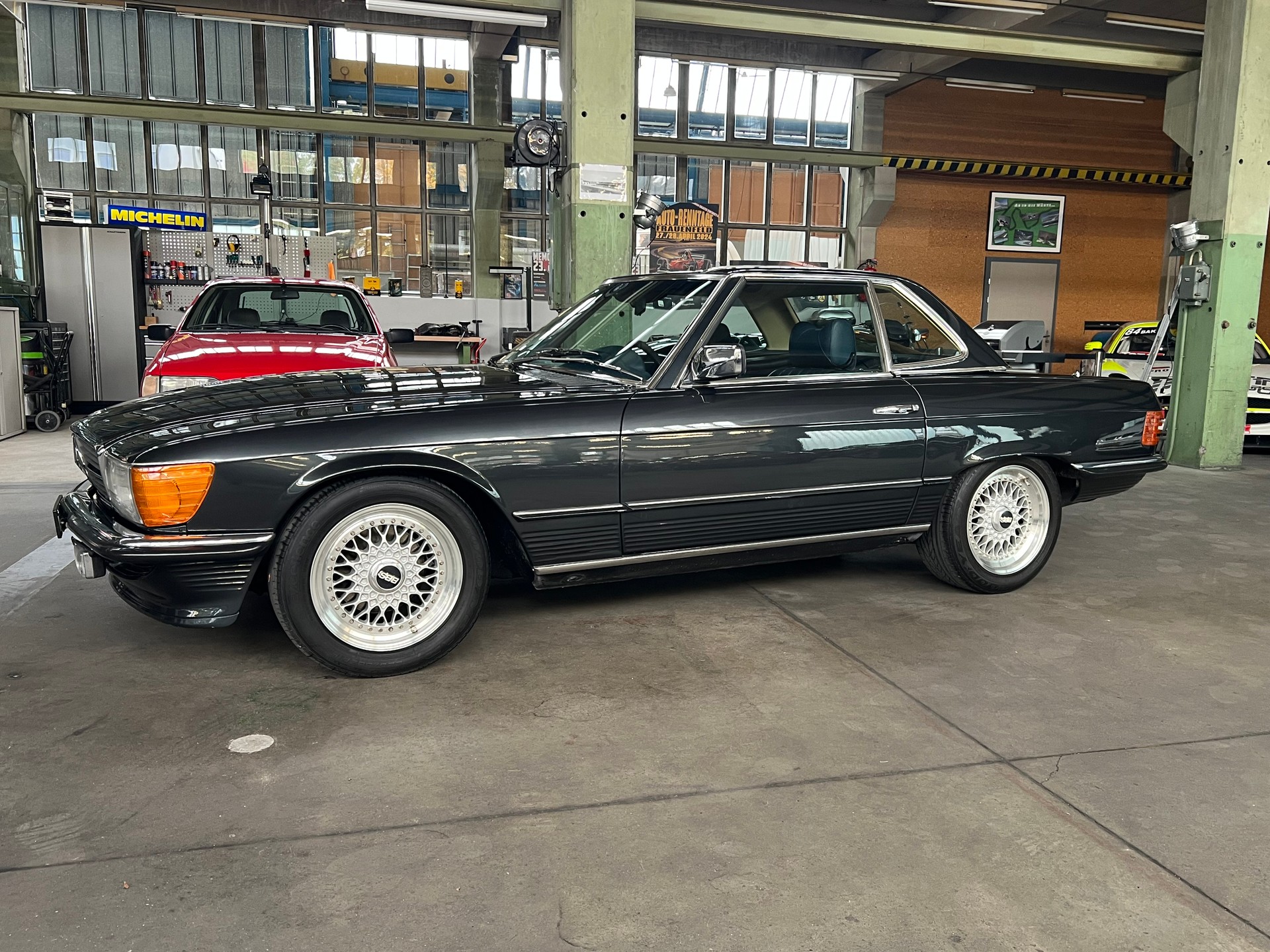 MERCEDES-BENZ V8 Cabriolet ***** Veteran *****-image-22