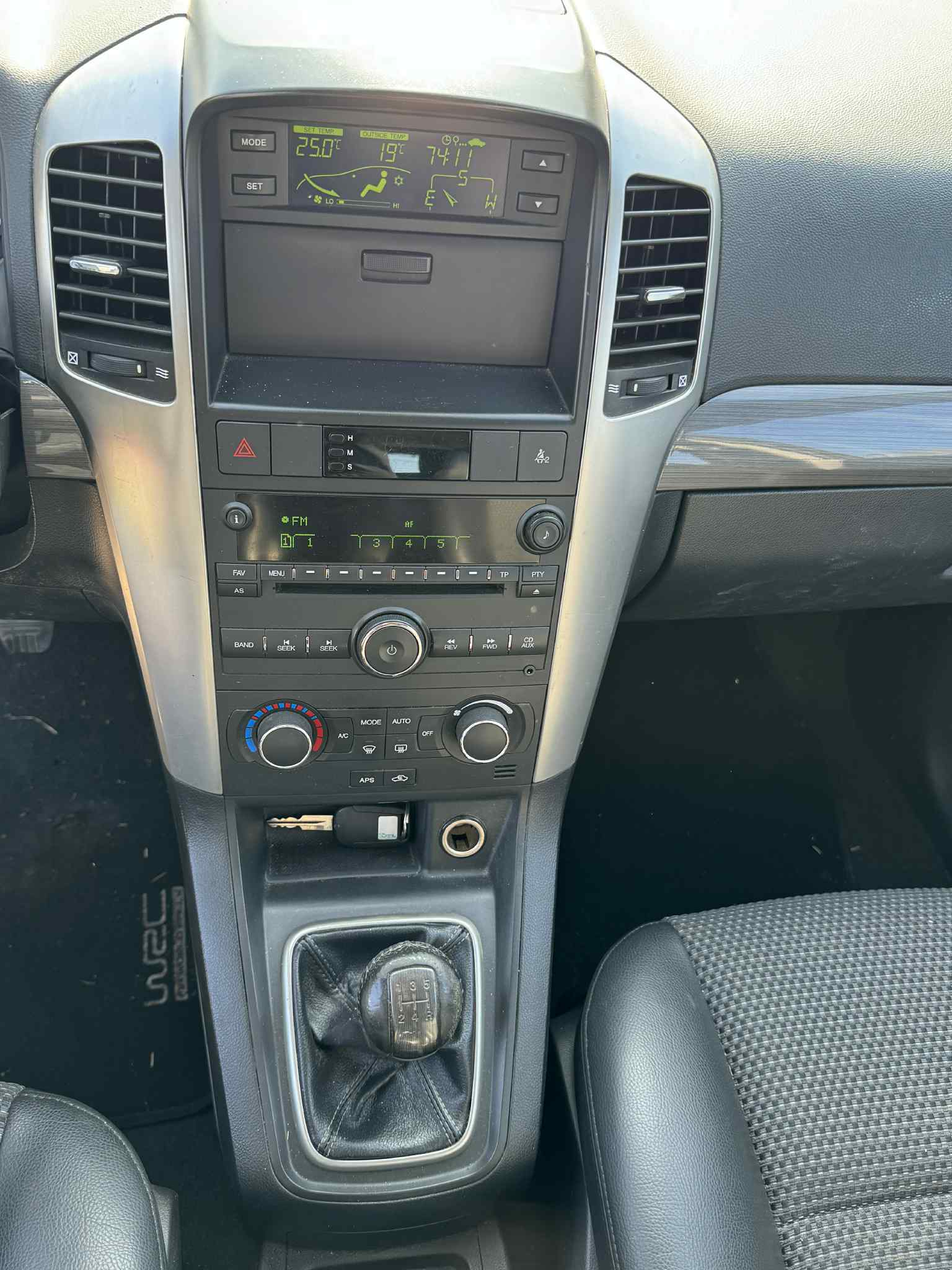 CHEVROLET Captiva 2.4 LT 4WD-image-10