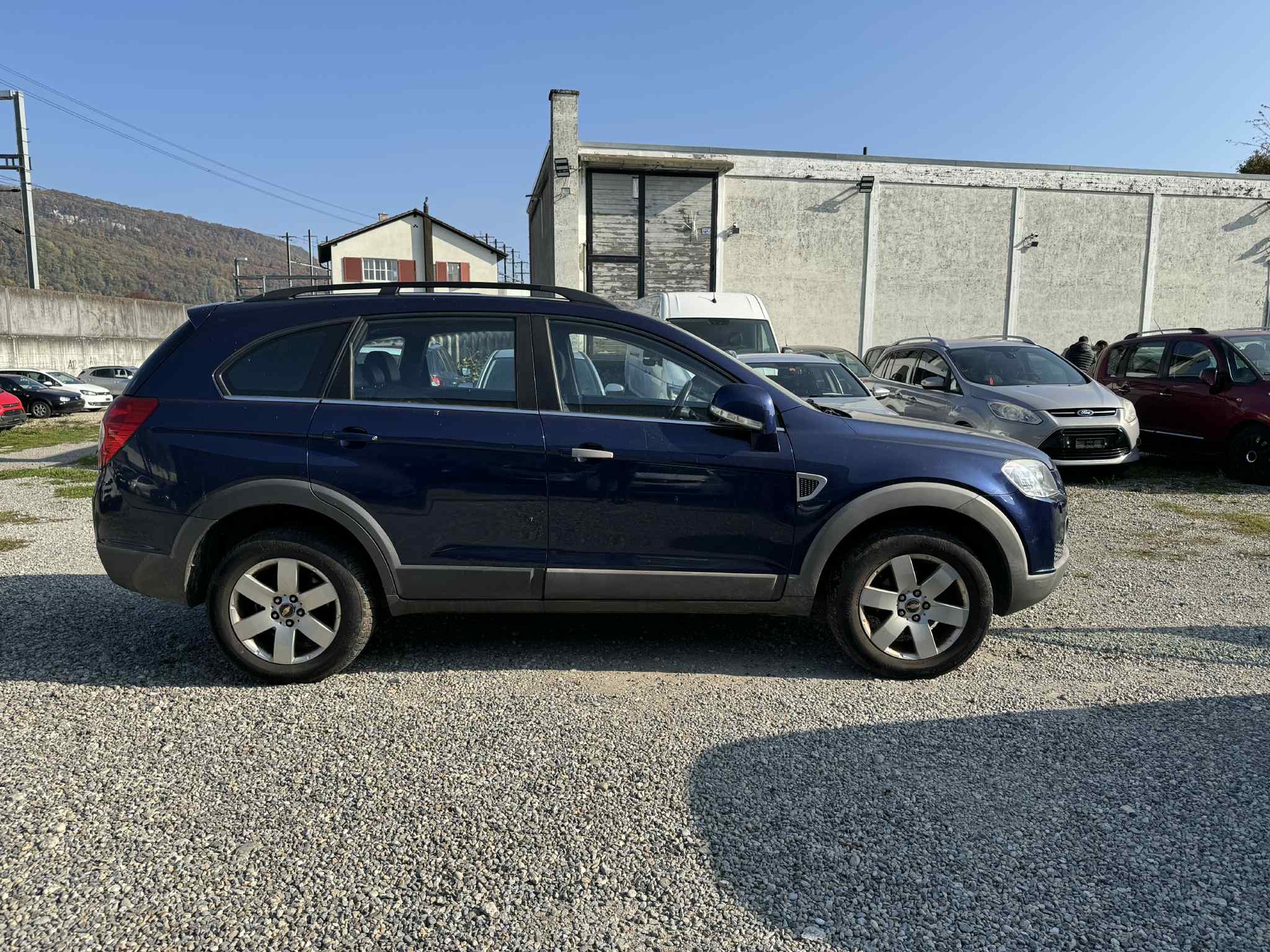 CHEVROLET Captiva 2.4 LT 4WD-image-3
