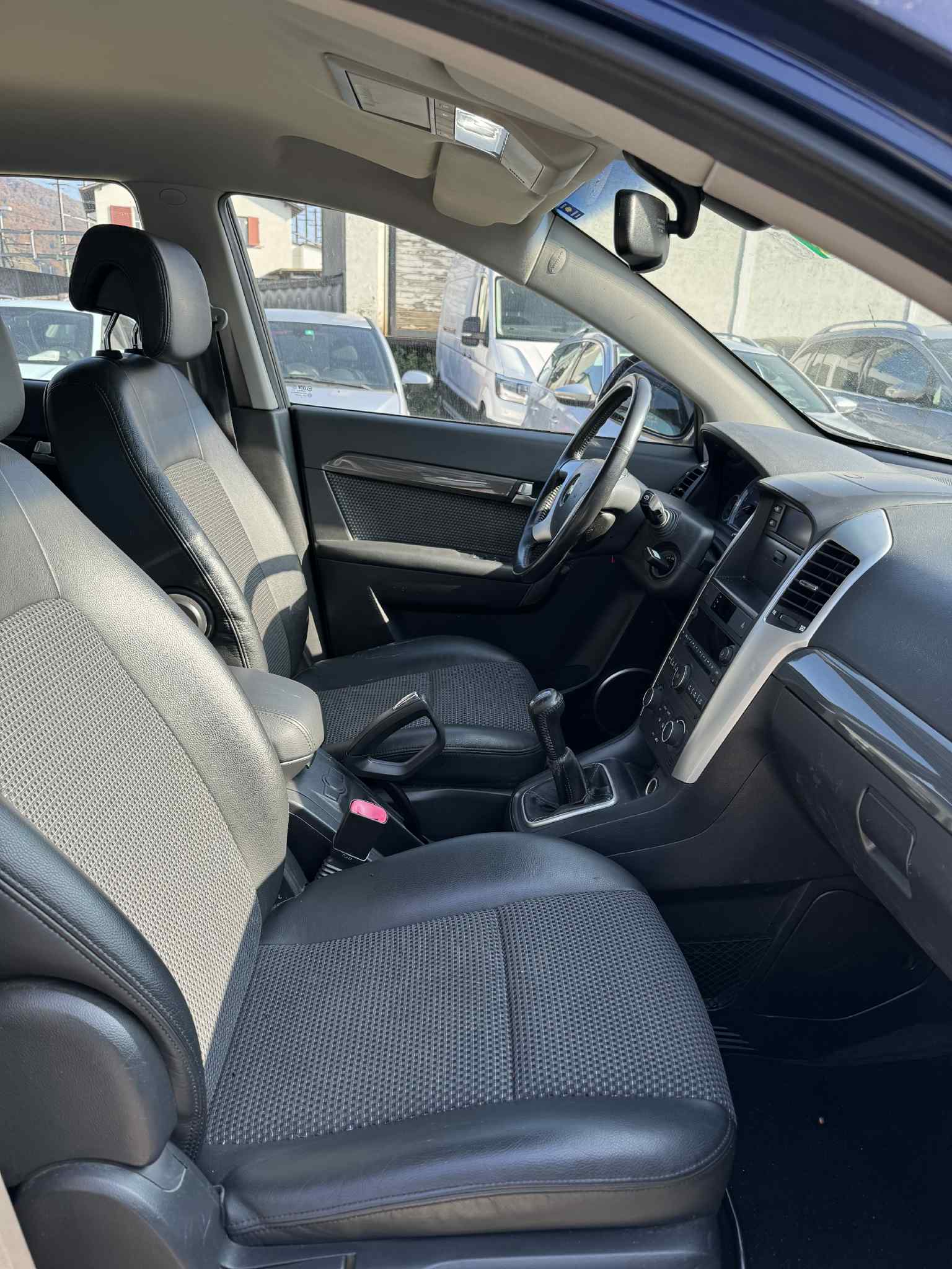CHEVROLET Captiva 2.4 LT 4WD-image-8
