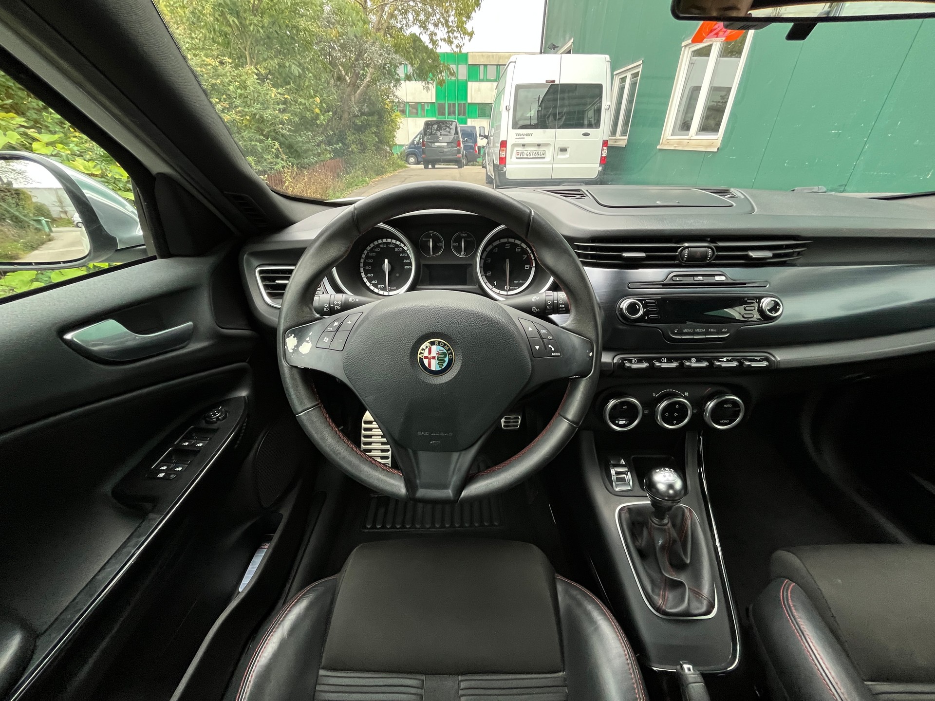 ALFA ROMEO Giulietta 1.4 T Distinctive-image-10