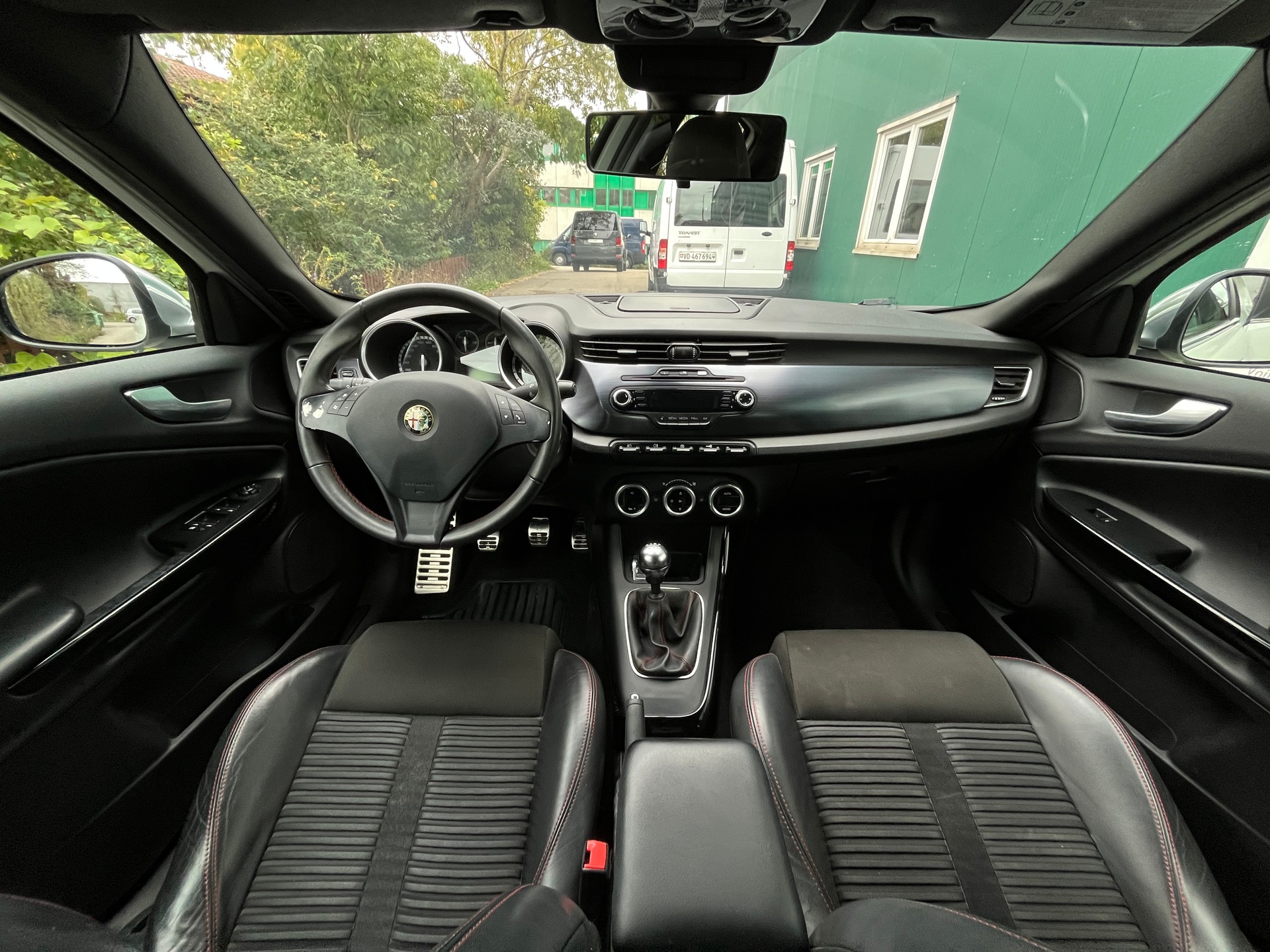 ALFA ROMEO Giulietta 1.4 T Distinctive-image-9