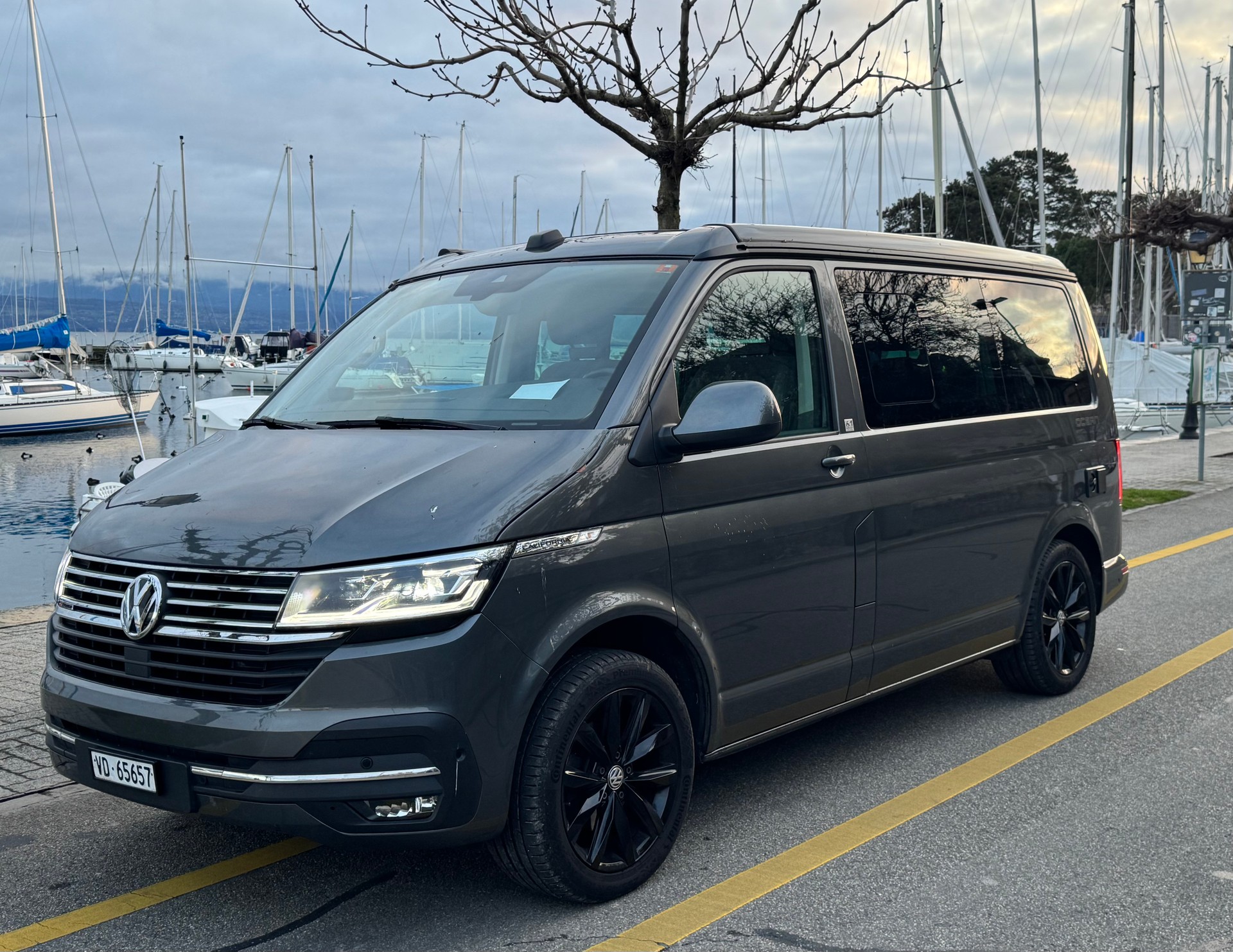 VW T6.1 California 2.0 TDI Ocean Edition Liberty 4Motion DSG-image-13