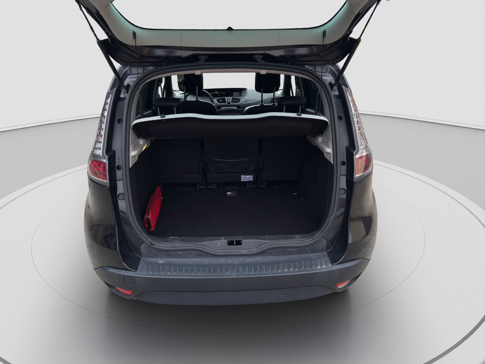 RENAULT Scénic 1.2 16V Turbo Bose-image-12