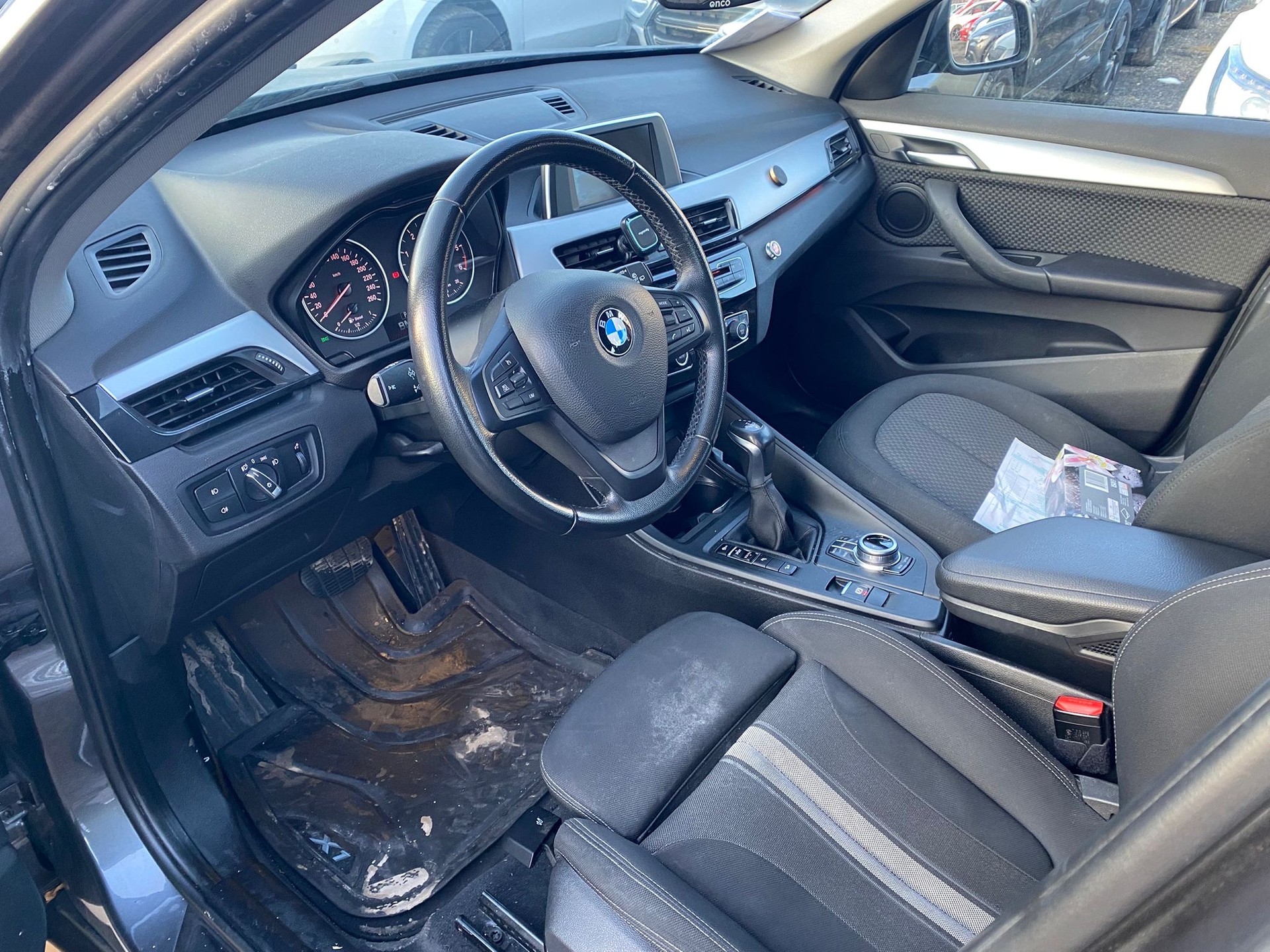 BMW X1 xDrive 18d Steptronic-image-10