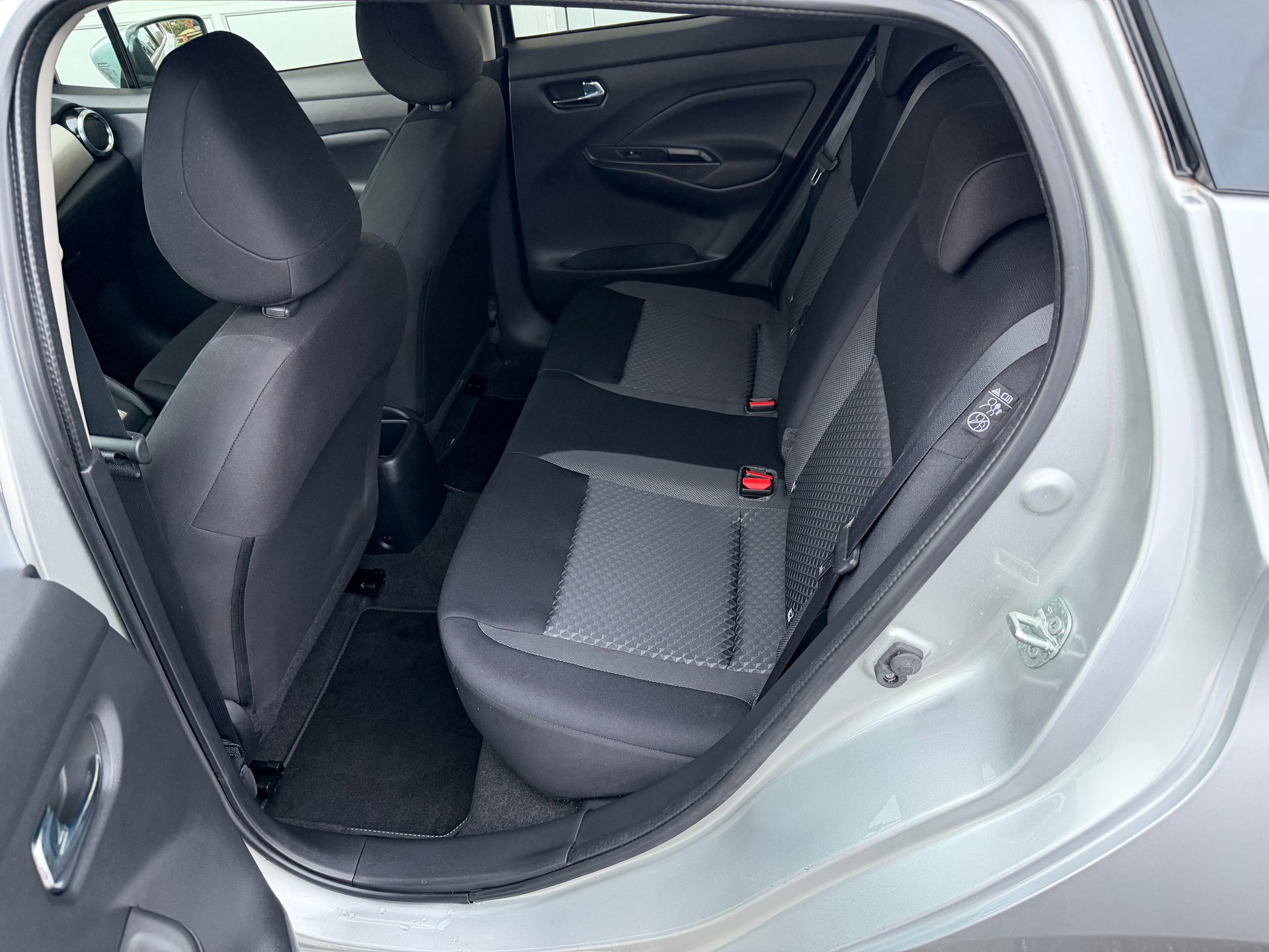 NISSAN Micra IG-T tekna Xtronic-image-11