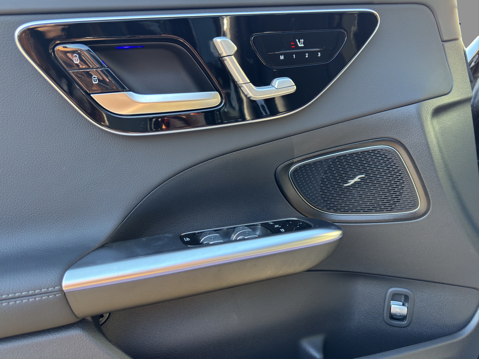MERCEDES-BENZ C 220 d T 4 Matic Swiss Star-image-14