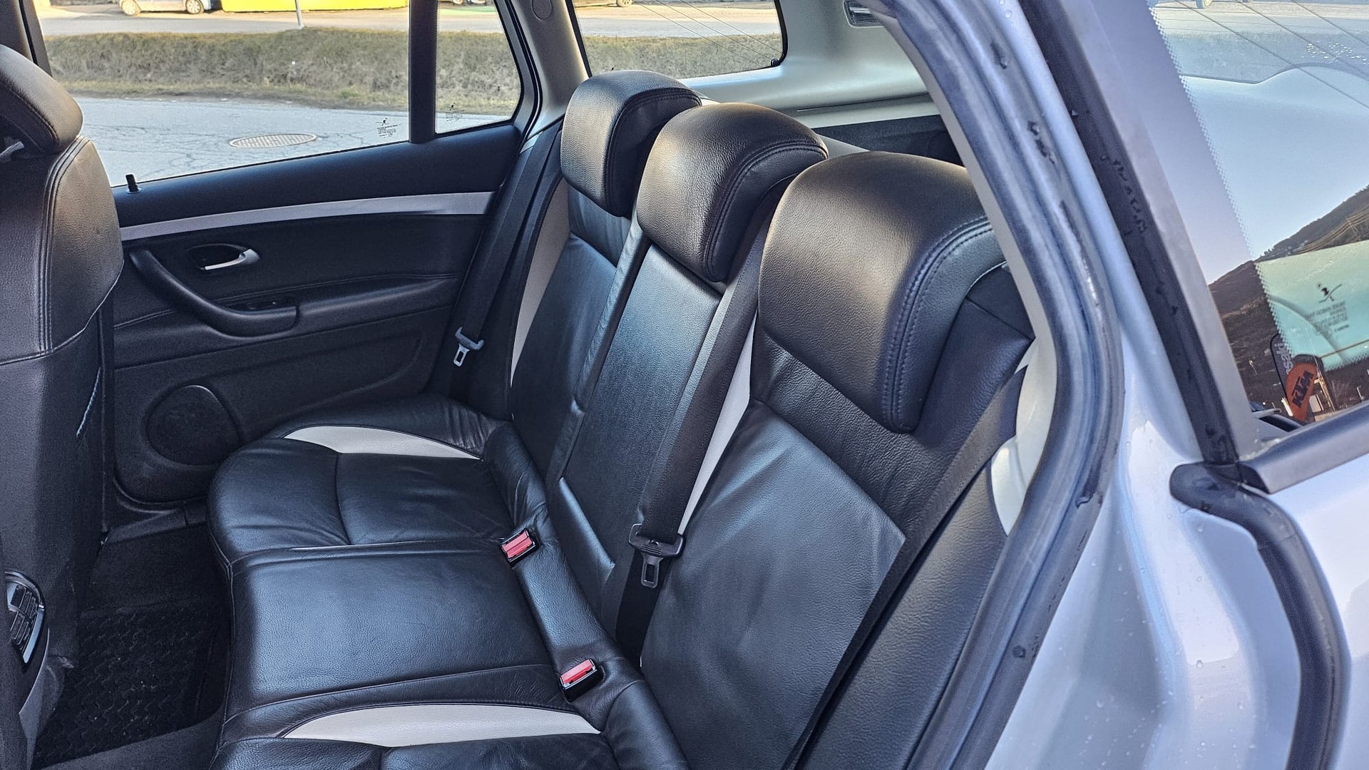 SAAB 9-3 2.8T V6 Aero XWD-image-8