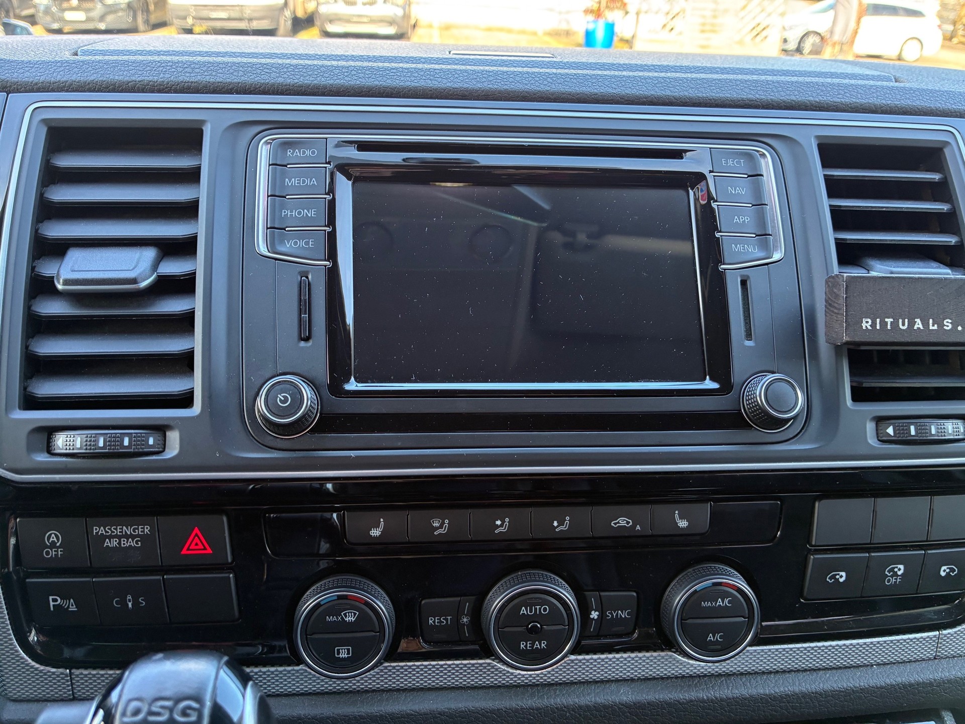 VW T6 Multivan 2.0 TDI Highline Liberty DSG-image-3