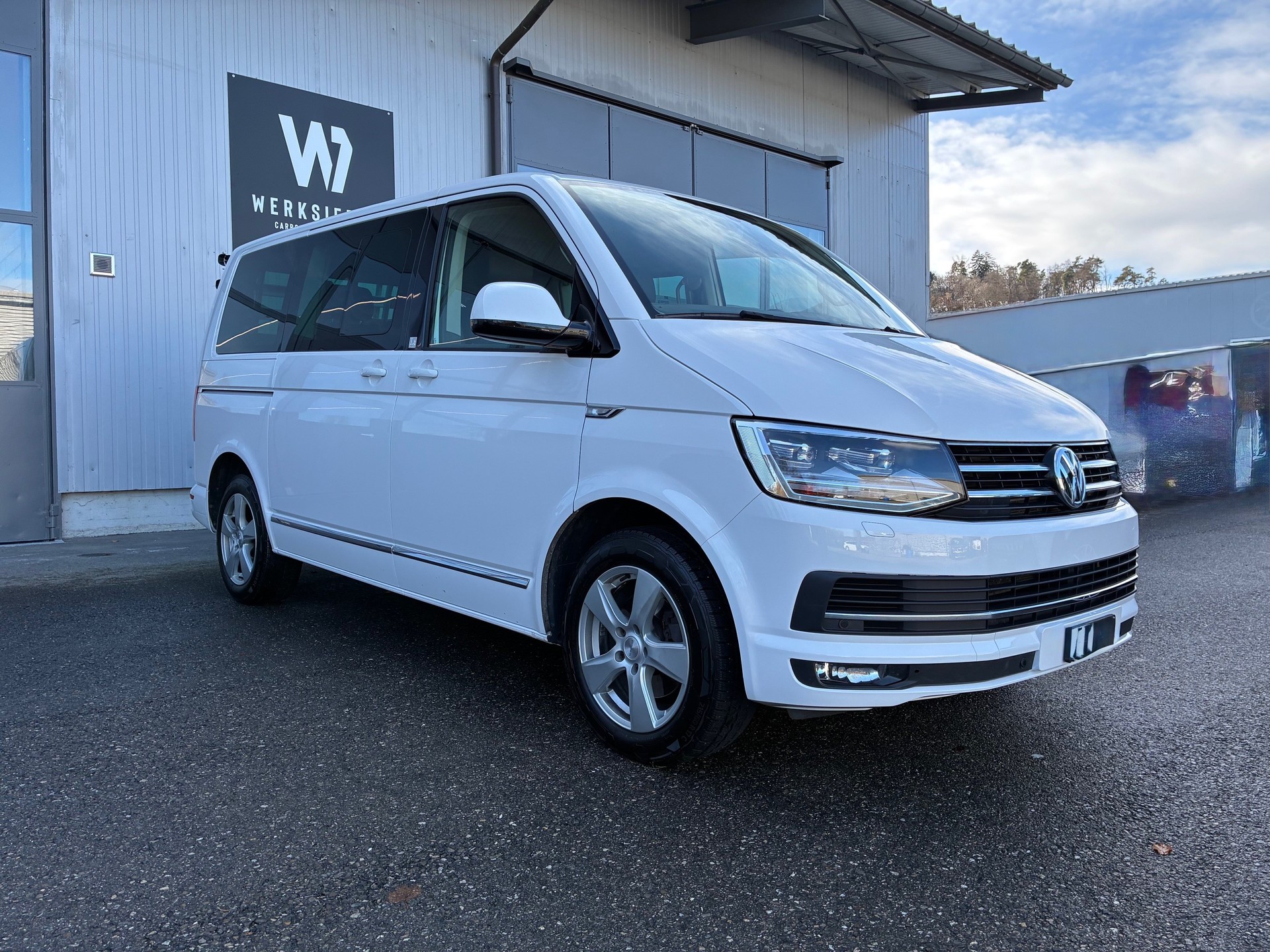VW T6 Multivan 2.0 TDI Highline Liberty DSG-image-0