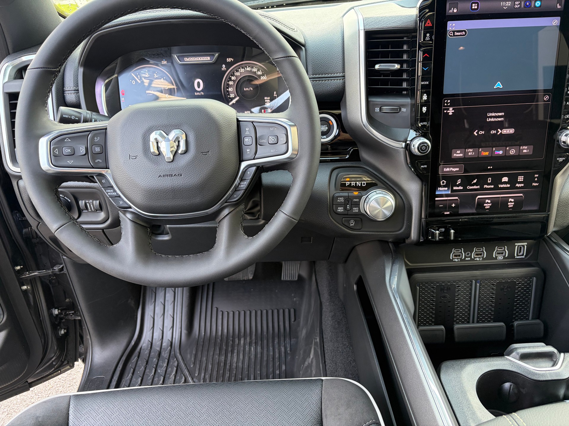 DODGE Ram 1500 Laramie Night Crew Cab 5.7l V8 MY26-image-8
