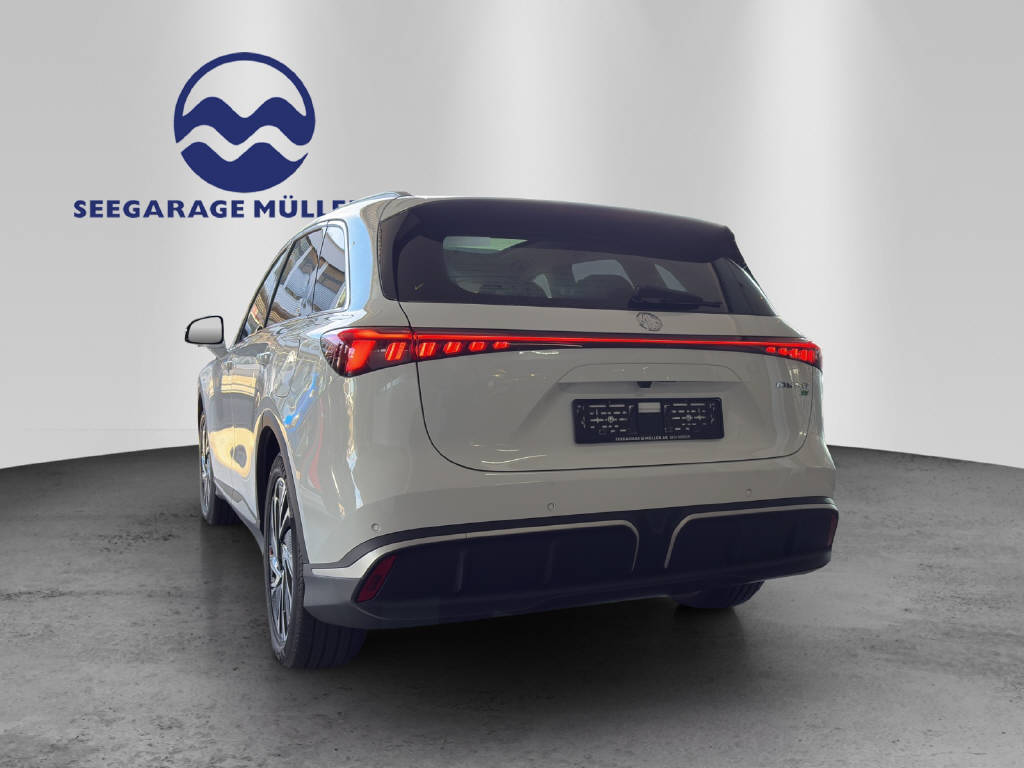 MG S6 EV 77 kWh Luxury 4WD-image-3