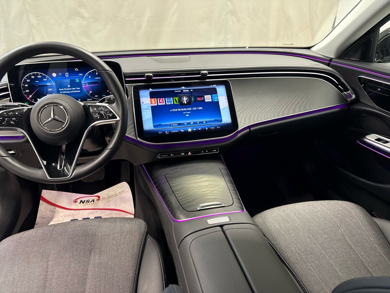 MERCEDES-BENZ E 220 d 9G-Tronic-image-5