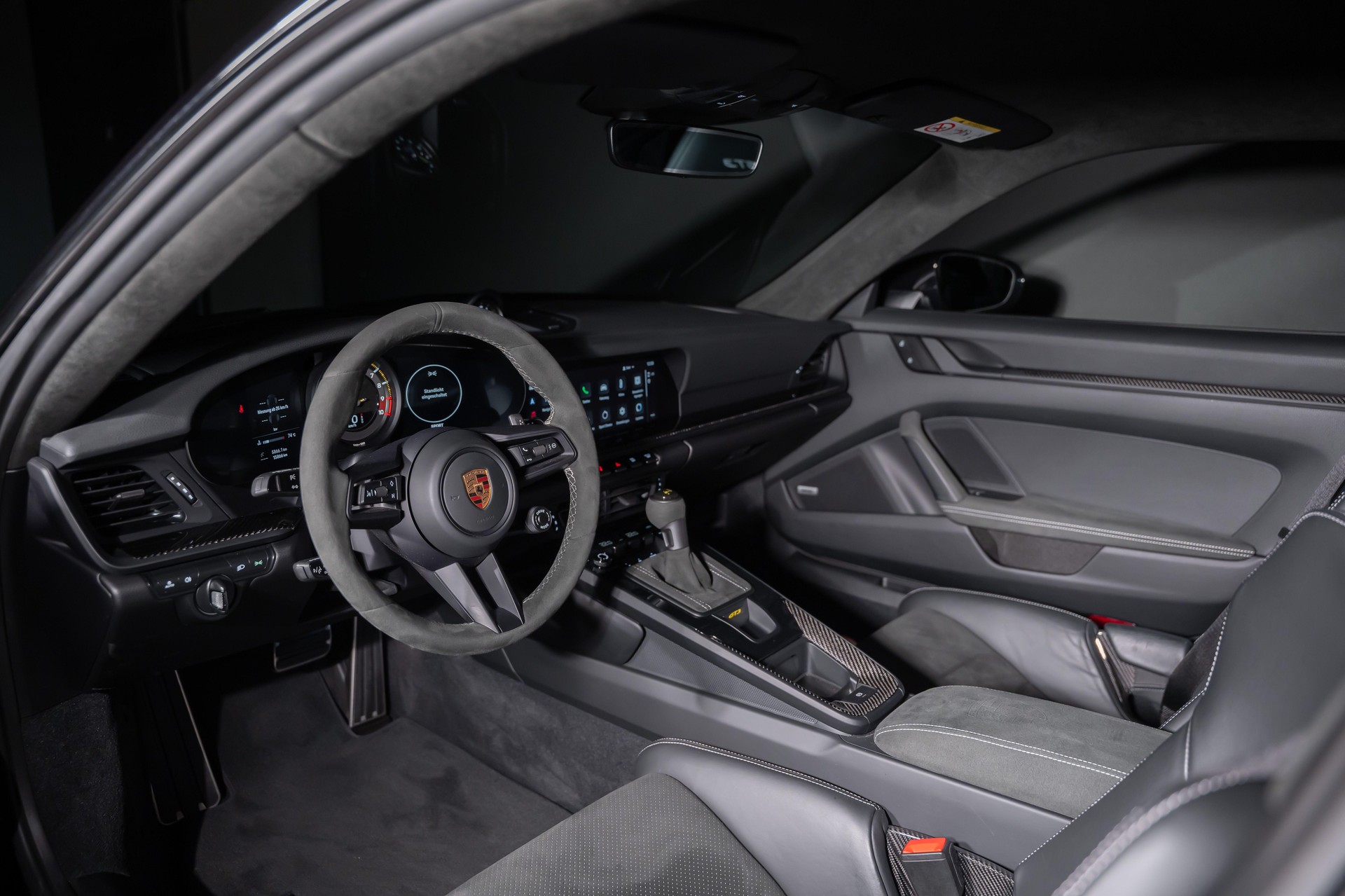 PORSCHE 911 Coupé 4.0 GT3 PDK-image-13