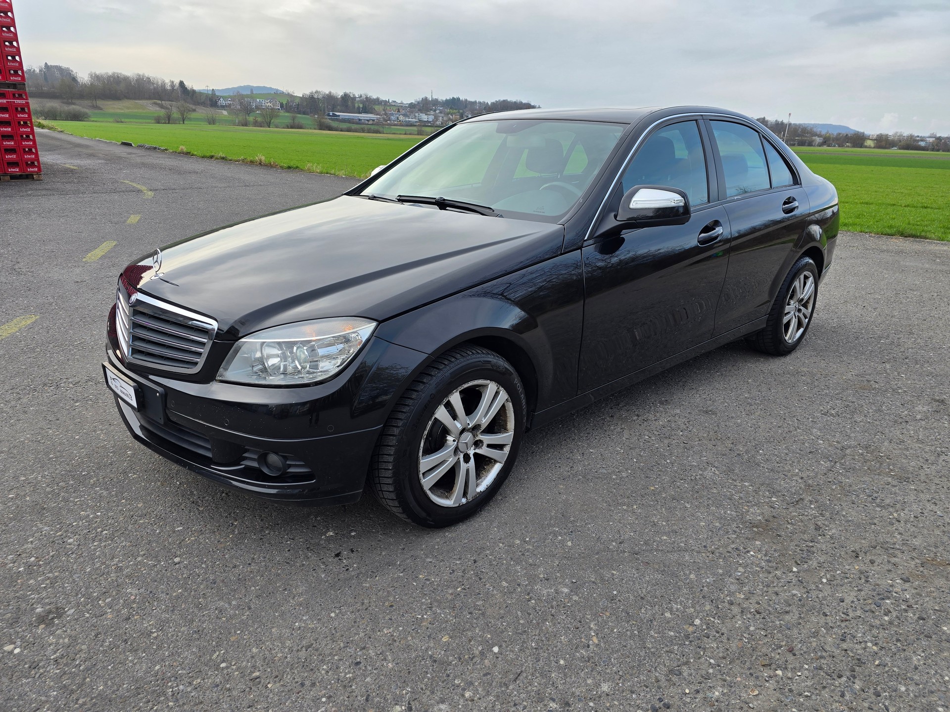 MERCEDES-BENZ C 180 CGI BlueEfficiency Avantgarde Automatic-image-2
