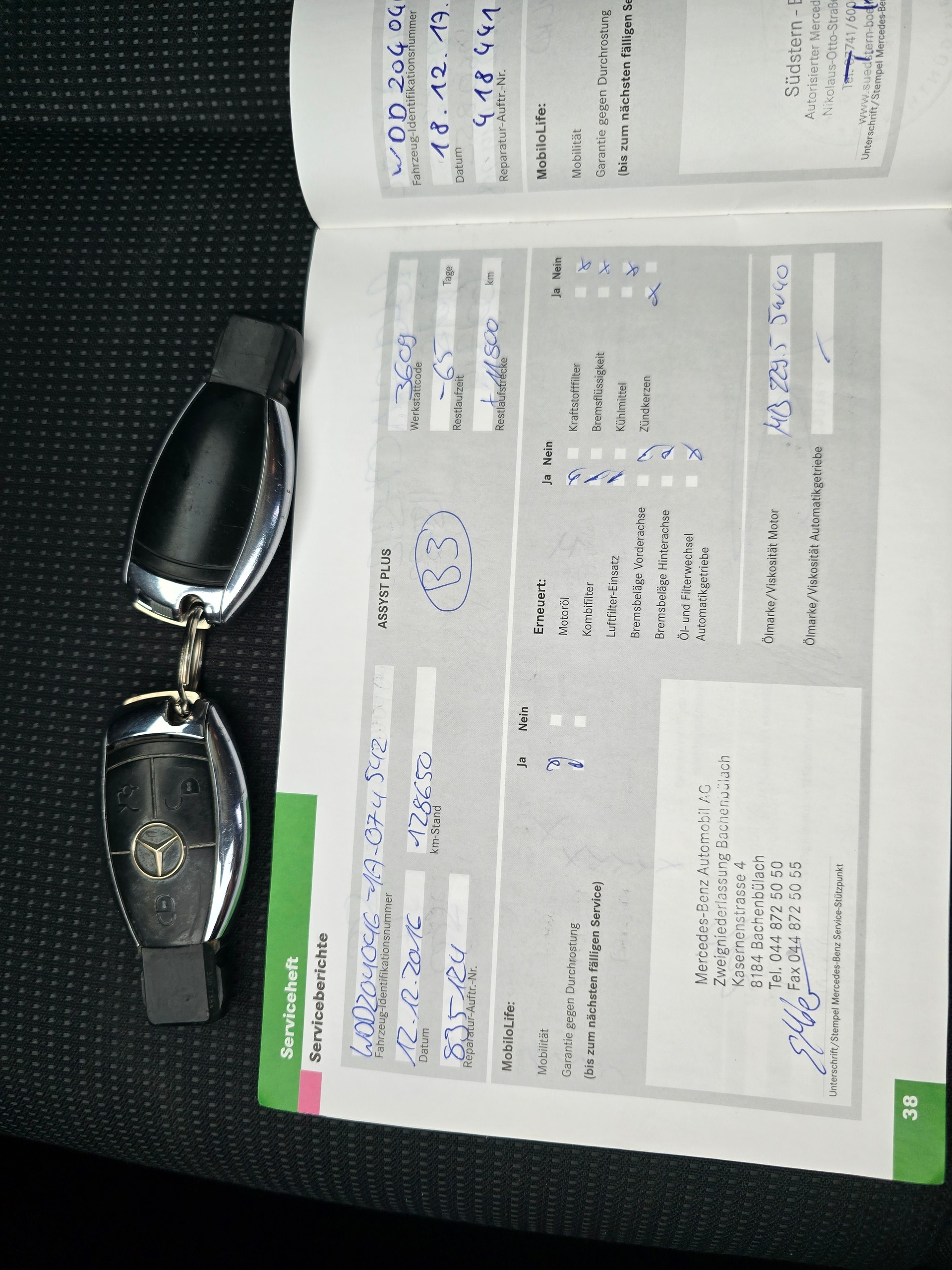 MERCEDES-BENZ C 180 CGI BlueEfficiency Avantgarde Automatic-image-27