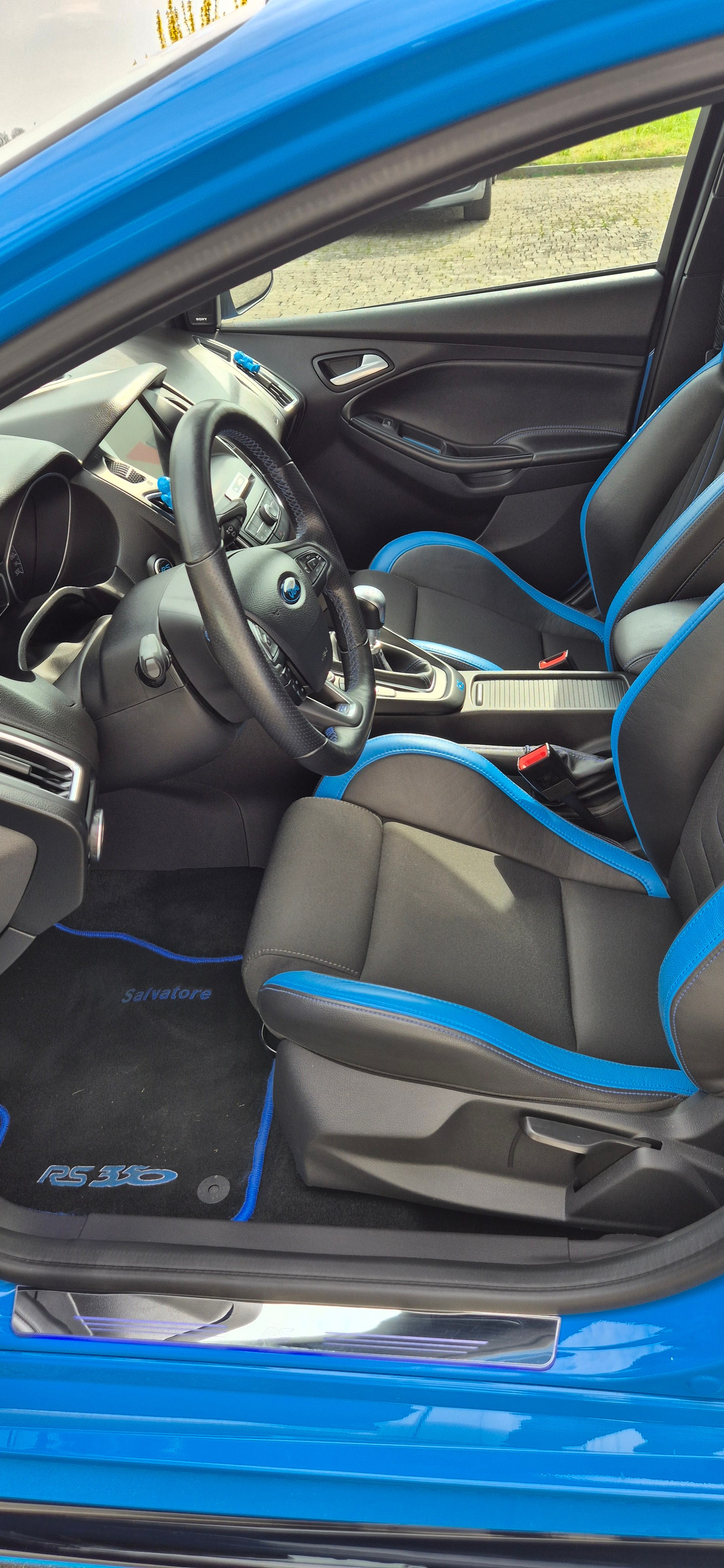 FORD Focus 2.3 EcoBoost RS AWD-image-9