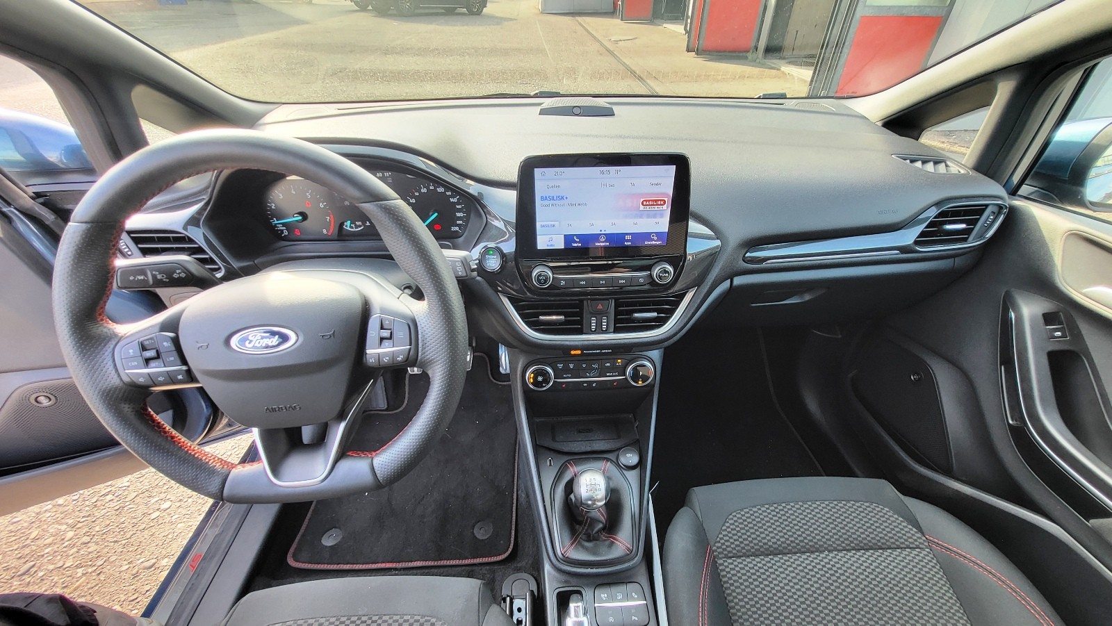 FORD Fiesta 1.0 SCTi MHEV ST-Line-image-9