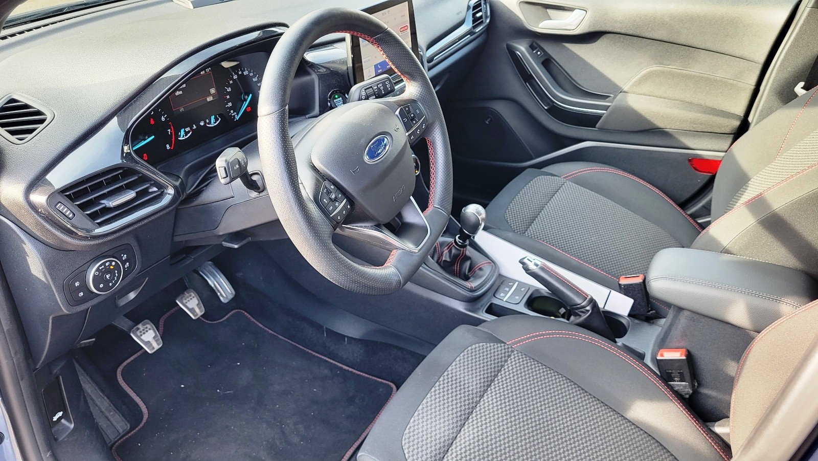 FORD Fiesta 1.0 SCTi MHEV ST-Line-image-8
