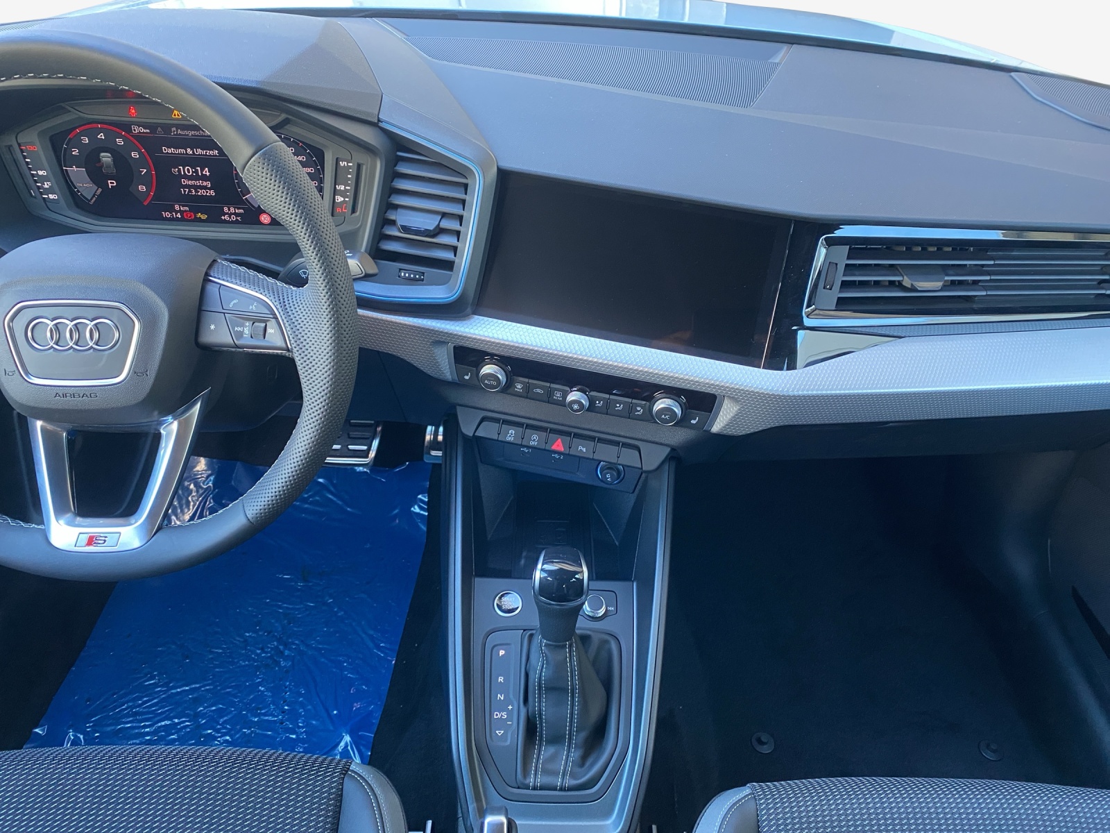AUDI A1 Sportback 30 TFSI S Line Attraction S-tronic-image-10