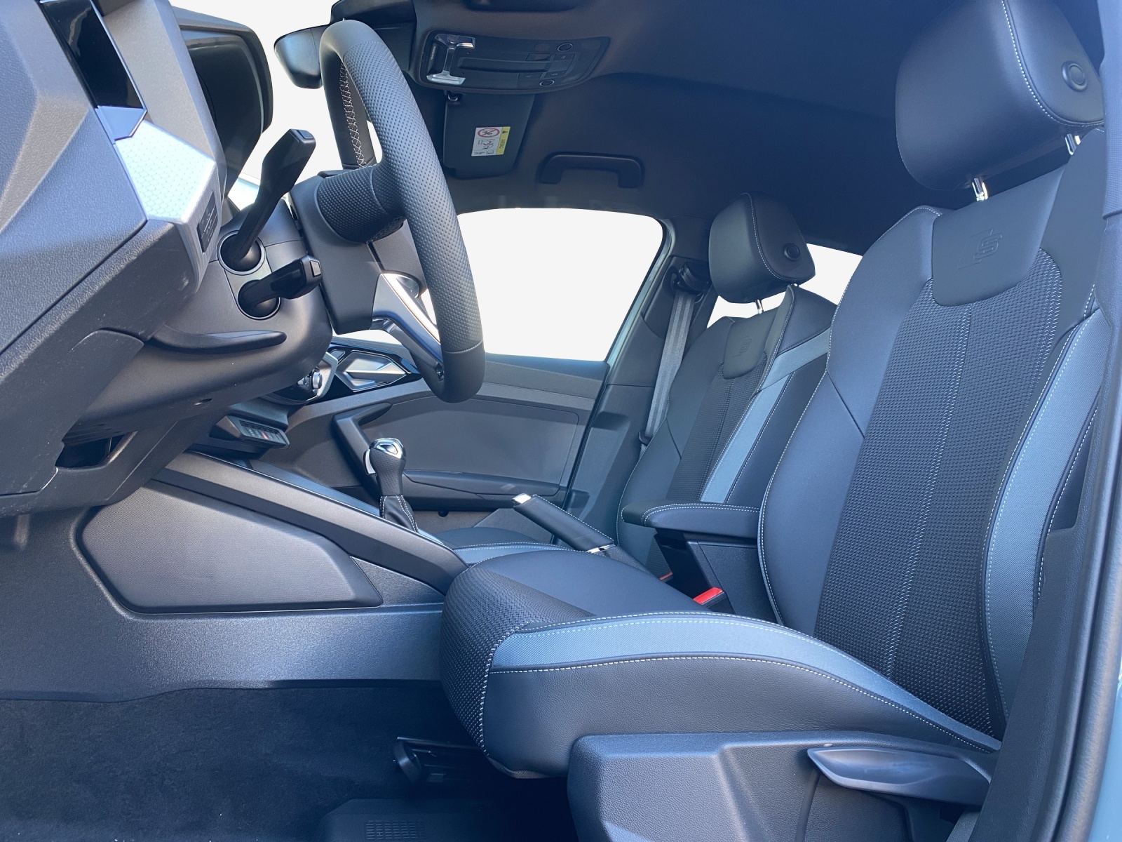 AUDI A1 Sportback 30 TFSI S Line Attraction S-tronic-image-7