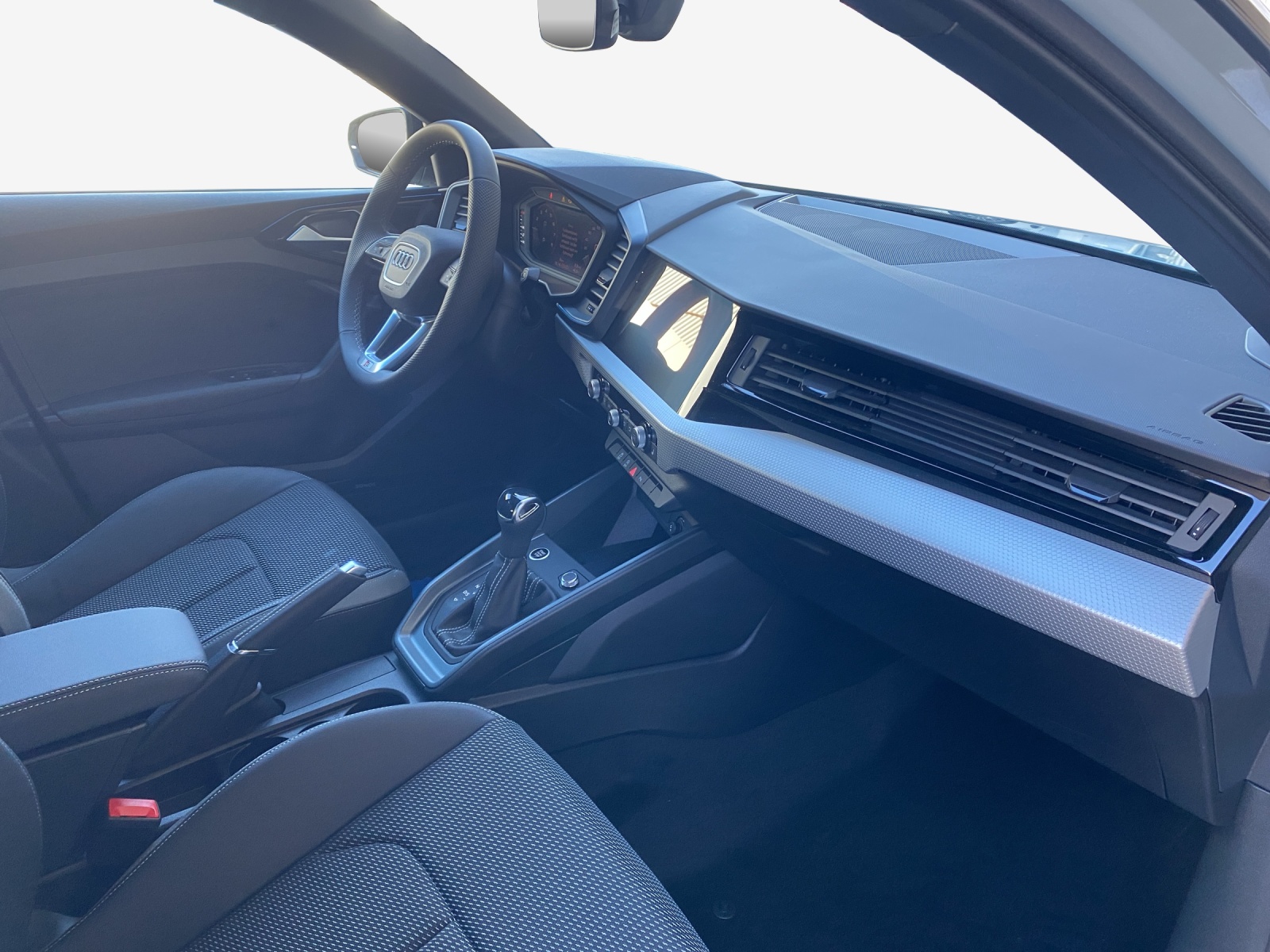 AUDI A1 Sportback 30 TFSI S Line Attraction S-tronic-image-13