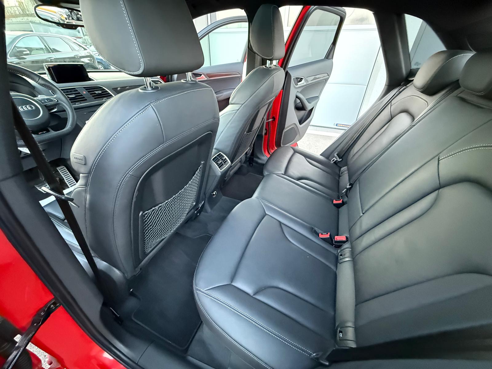 AUDI RS Q3 2.5 TFSI quattro S-tronic-image-9