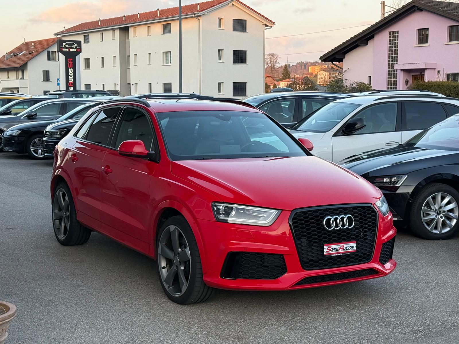AUDI RS Q3 2.5 TFSI quattro S-tronic