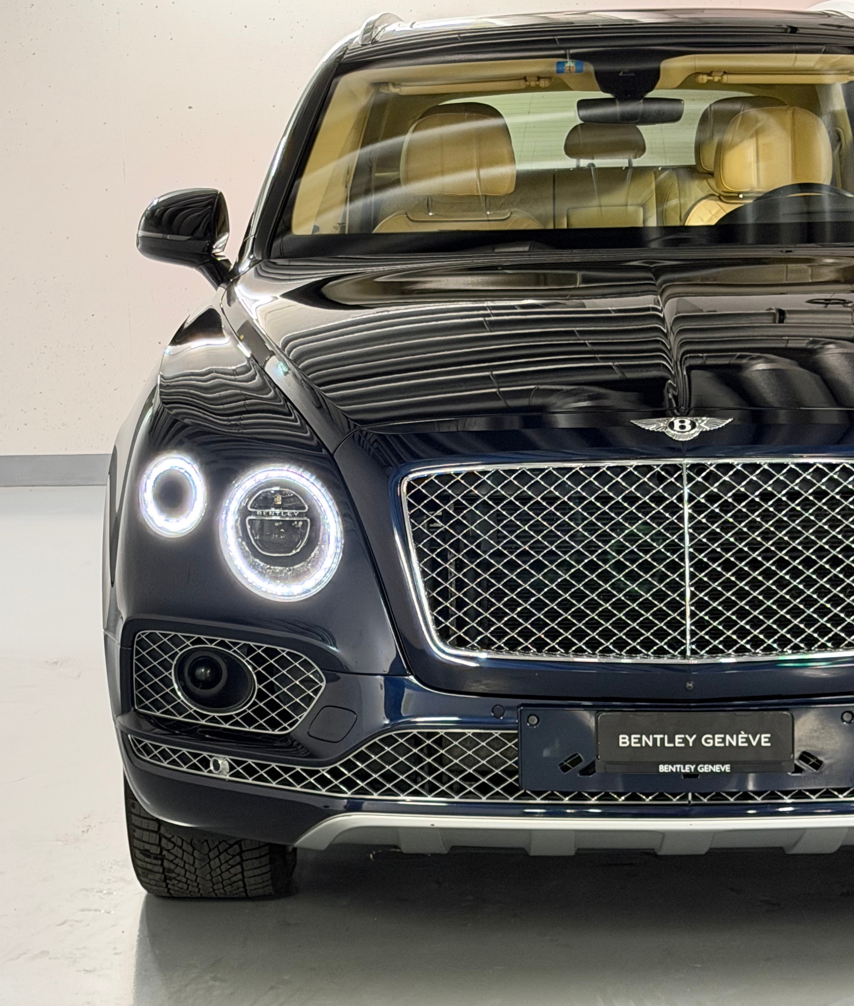 Image BENTLEY BENTAYGA Bentayga W12