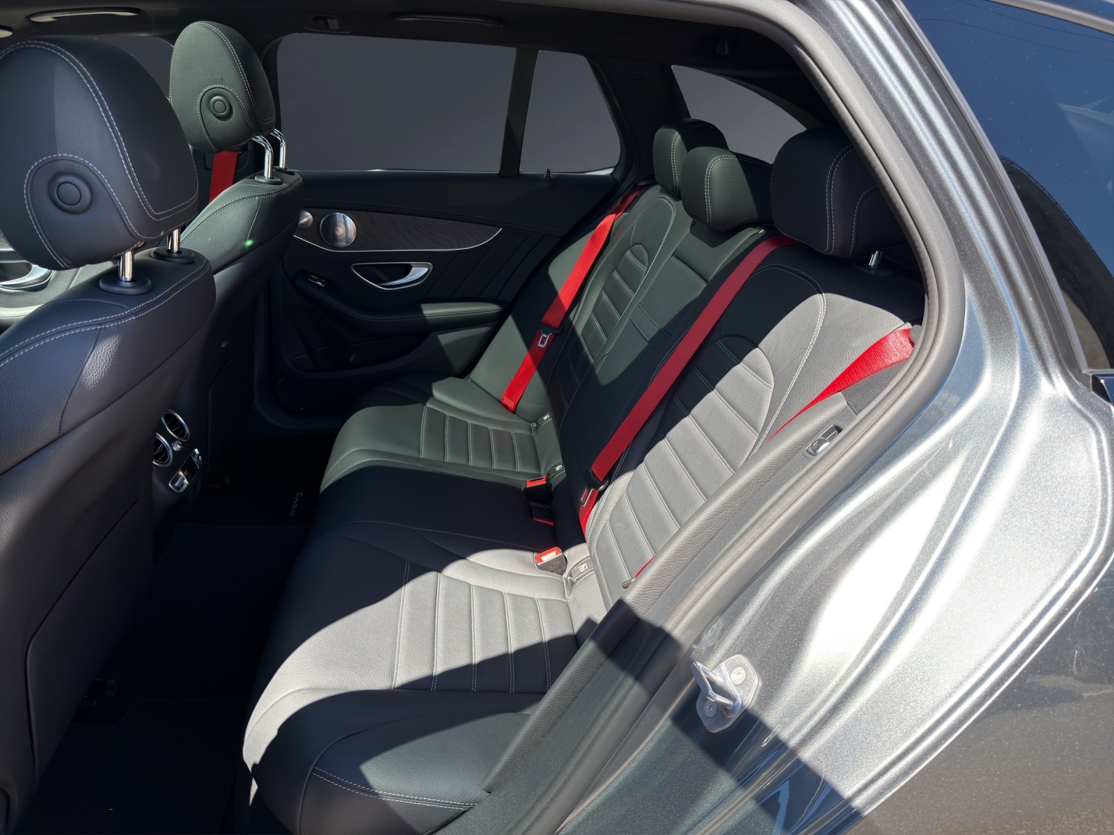 MERCEDES-BENZ C 43 AMG 4Matic 9G-Tronic-image-10