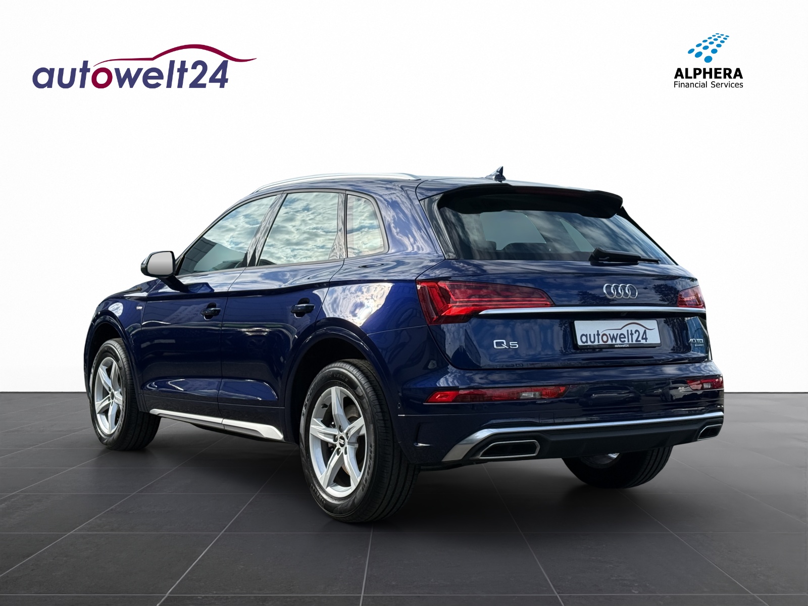 AUDI Q5 40 TDI S-line quattro S-tronic-image-6