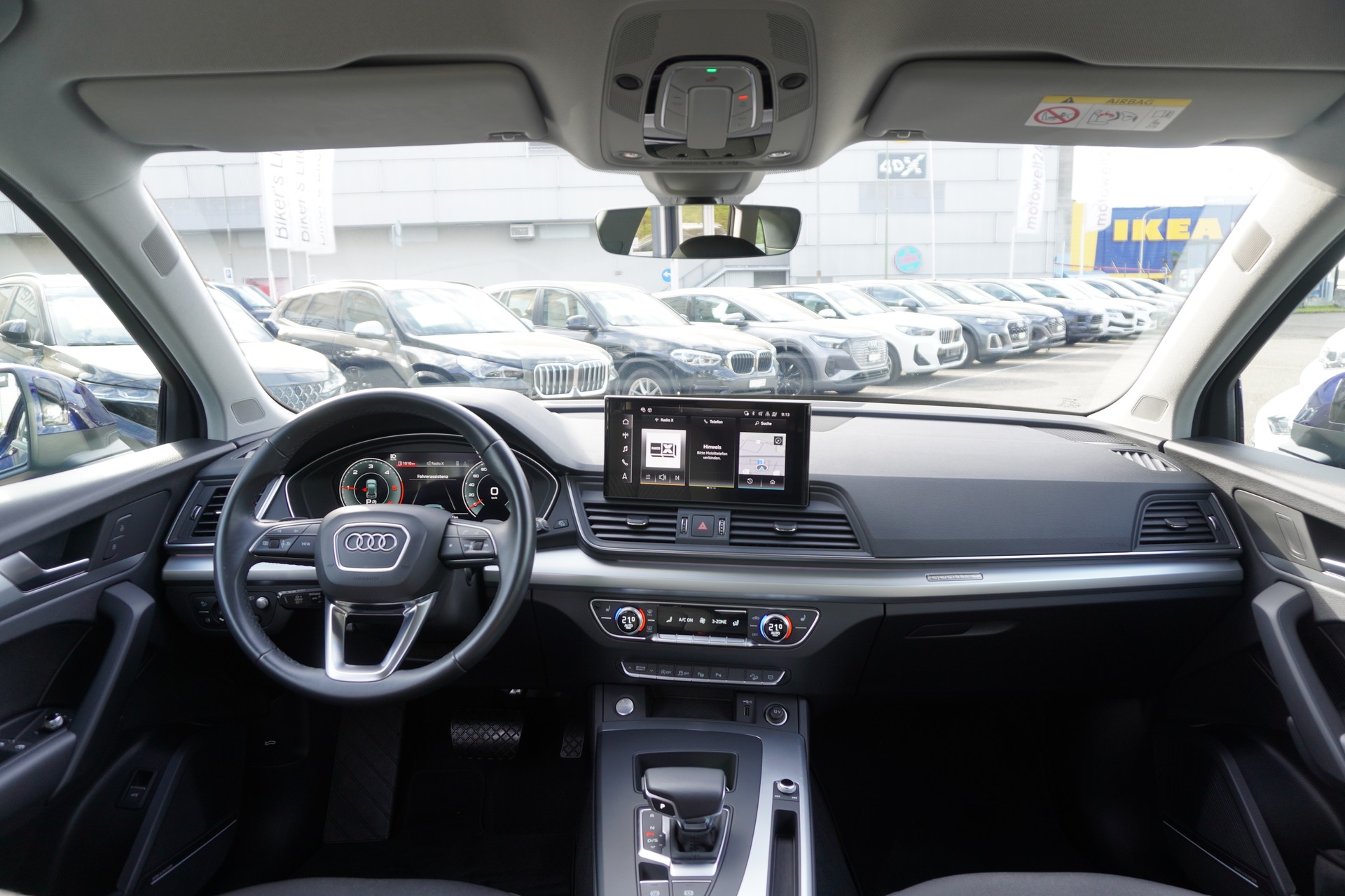 AUDI Q5 40 TDI S-line quattro S-tronic-image-14